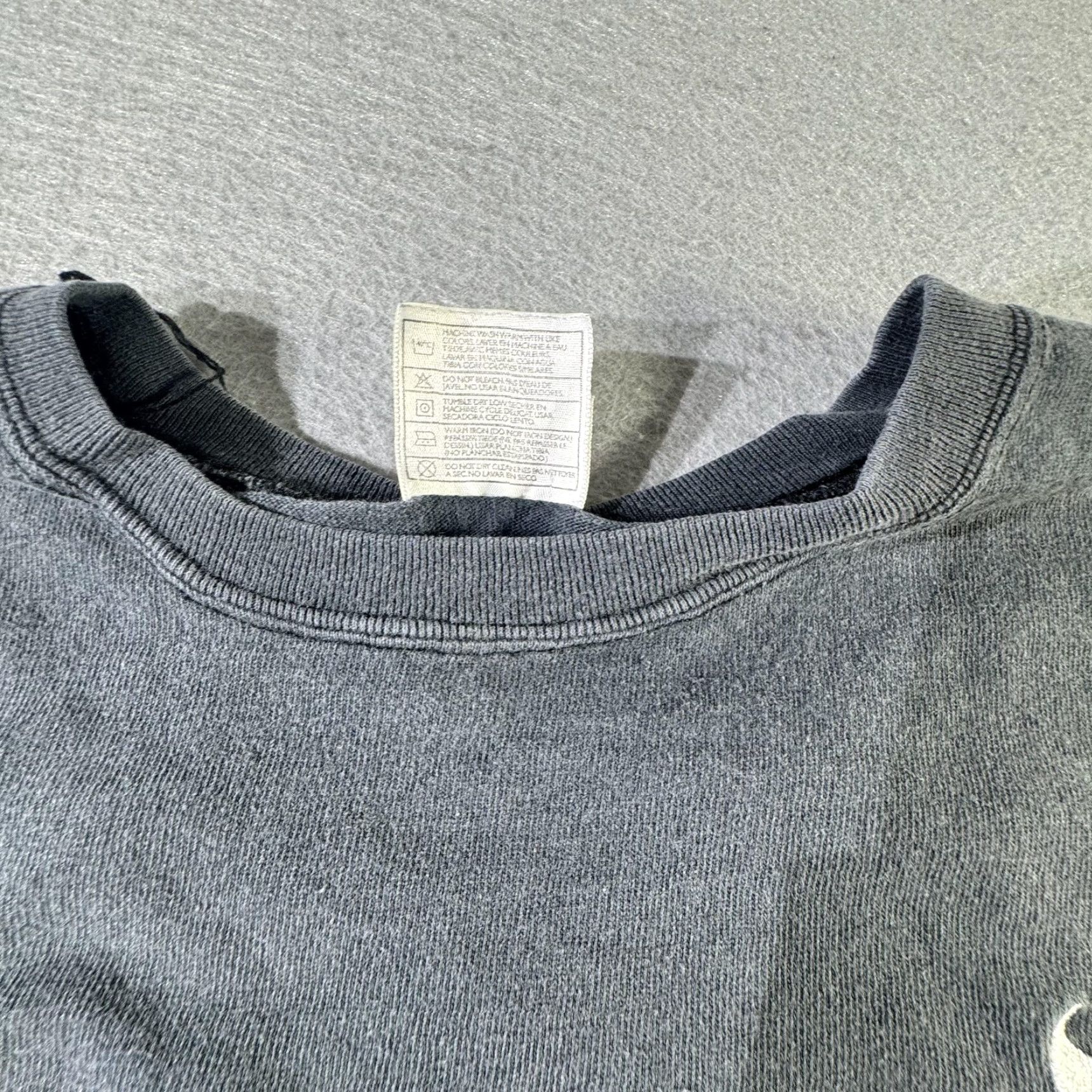 Nike VINTAGE Nike T-Shirt Mens XL Gray Sleeveless Muscle Tee 90s Retro Sports Athleisure Made in USA Size US XL / EU 56 / 4 - 5 Thumbnail