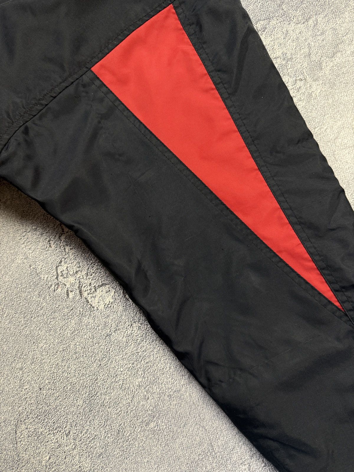 Umbro Vintage Umbro Manchester United Jacket Football soccer Size US M / EU 48-50 / 2 - 15 Thumbnail