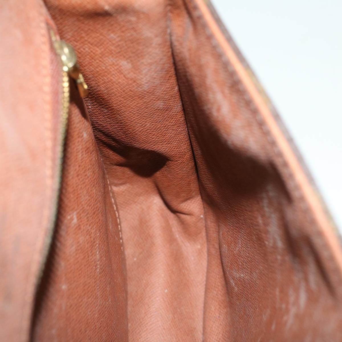 Louis Vuitton LOUIS VUITTON Monogram Saint Cloud GM Shoulder Bag M51242 Size ONE SIZE - 15 Thumbnail