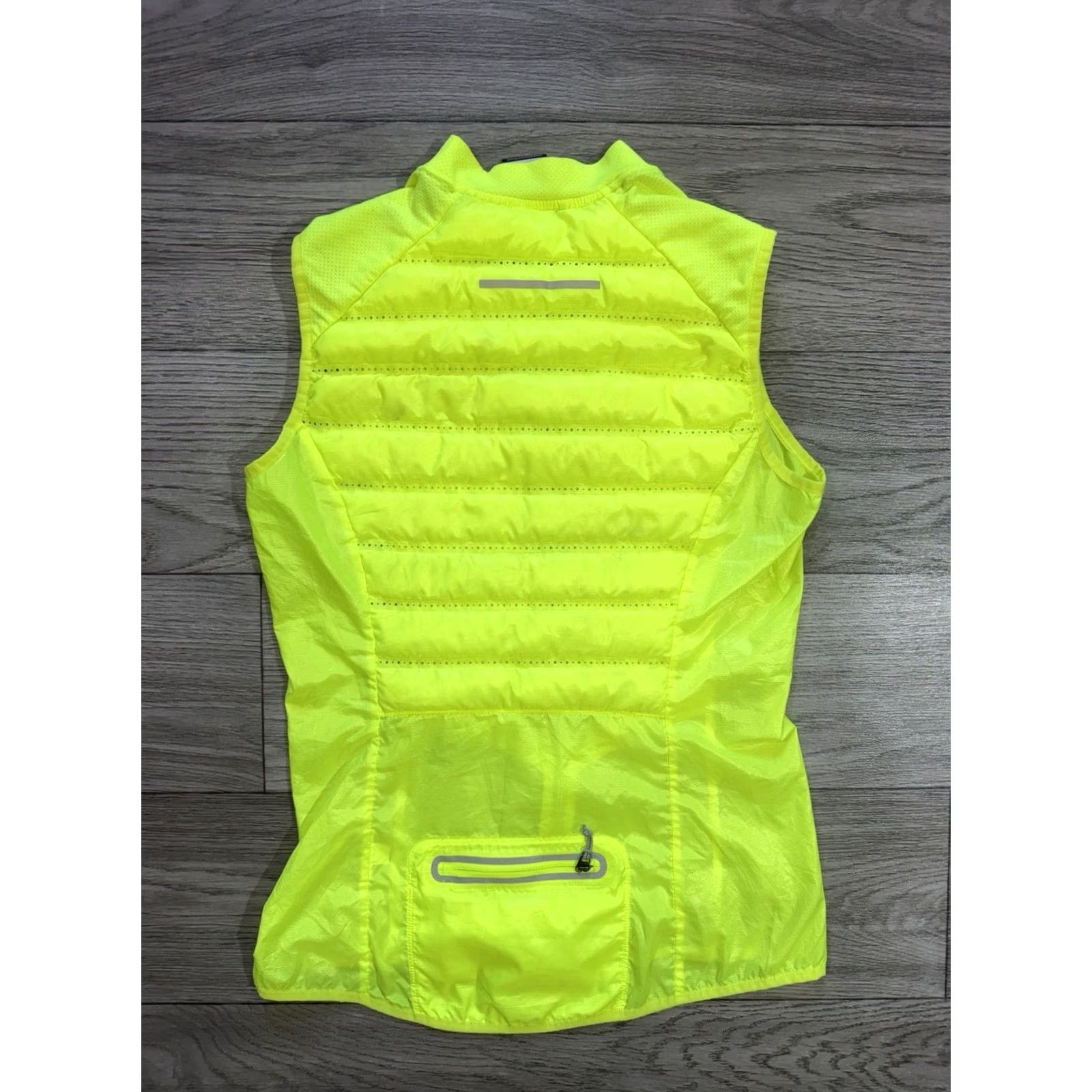 Nike Nike Vest Womens S Neon Green Aeroloft Down Puffer Running Women Size Size S / US 4 / IT 40 - 2 Thumbnail