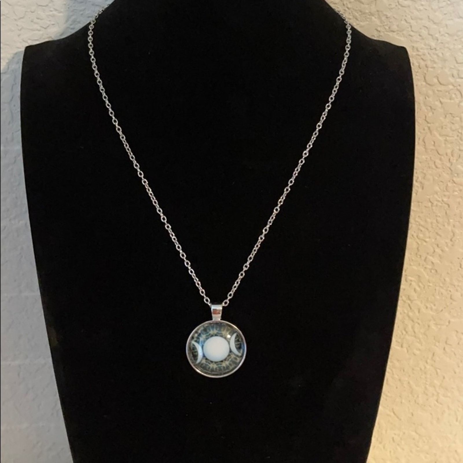 Other Moon Necklace Size ONE SIZE - 2 Thumbnail