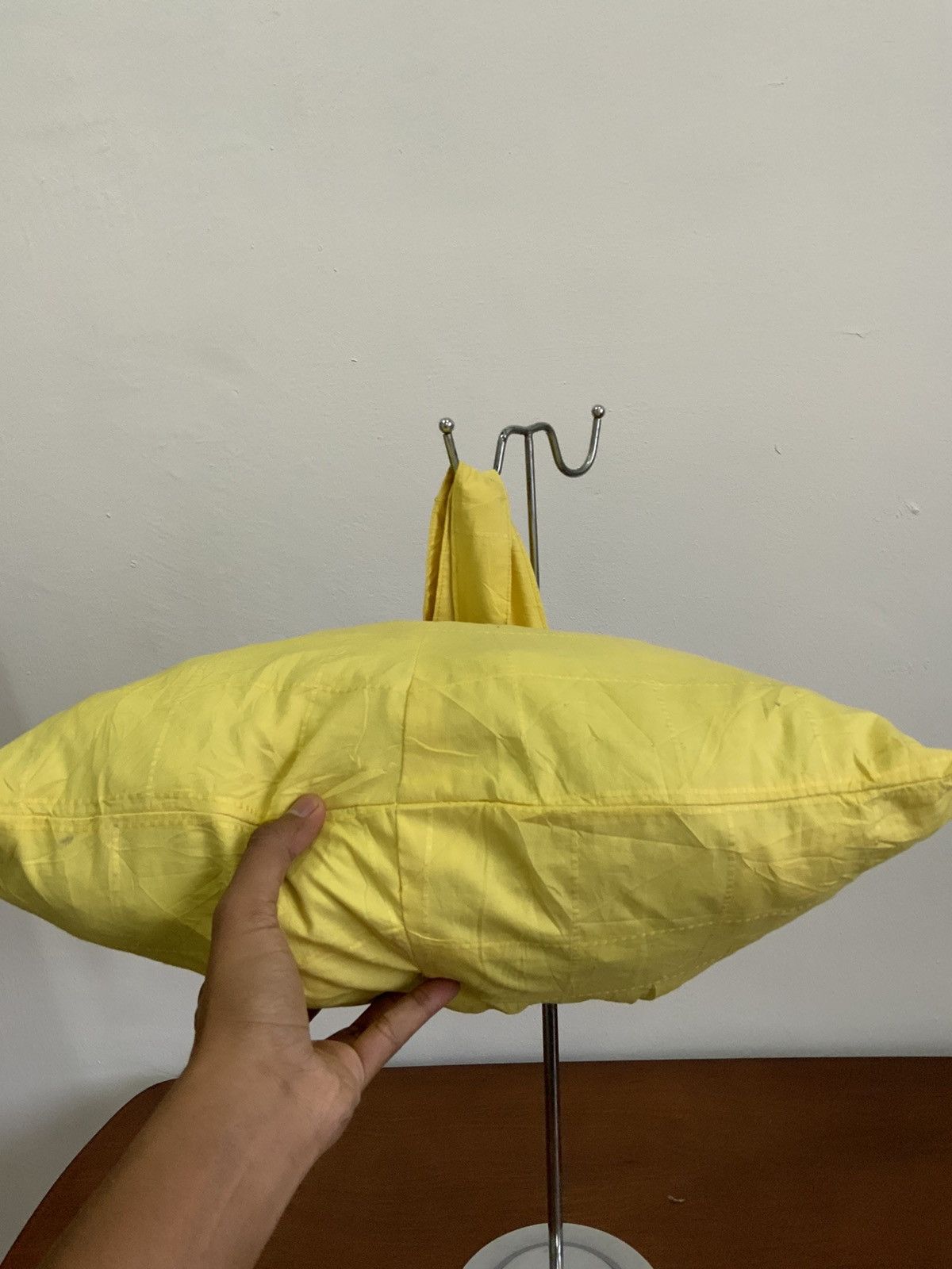 Christian Dior Monsieur Christian Dior Sport Custome Yellow Tote Bag Size ONE SIZE - 6 Thumbnail