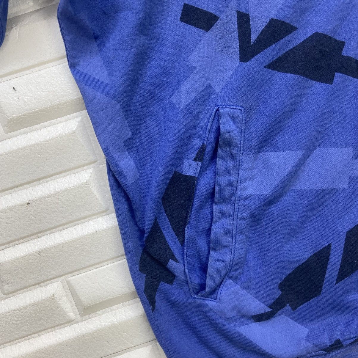 Anime × Japanese Brand × Vintage Vintage Anime Phantasy Star Online 2 Arks Zipper Sweater Size US S / EU 44-46 / 1 - 10 Thumbnail