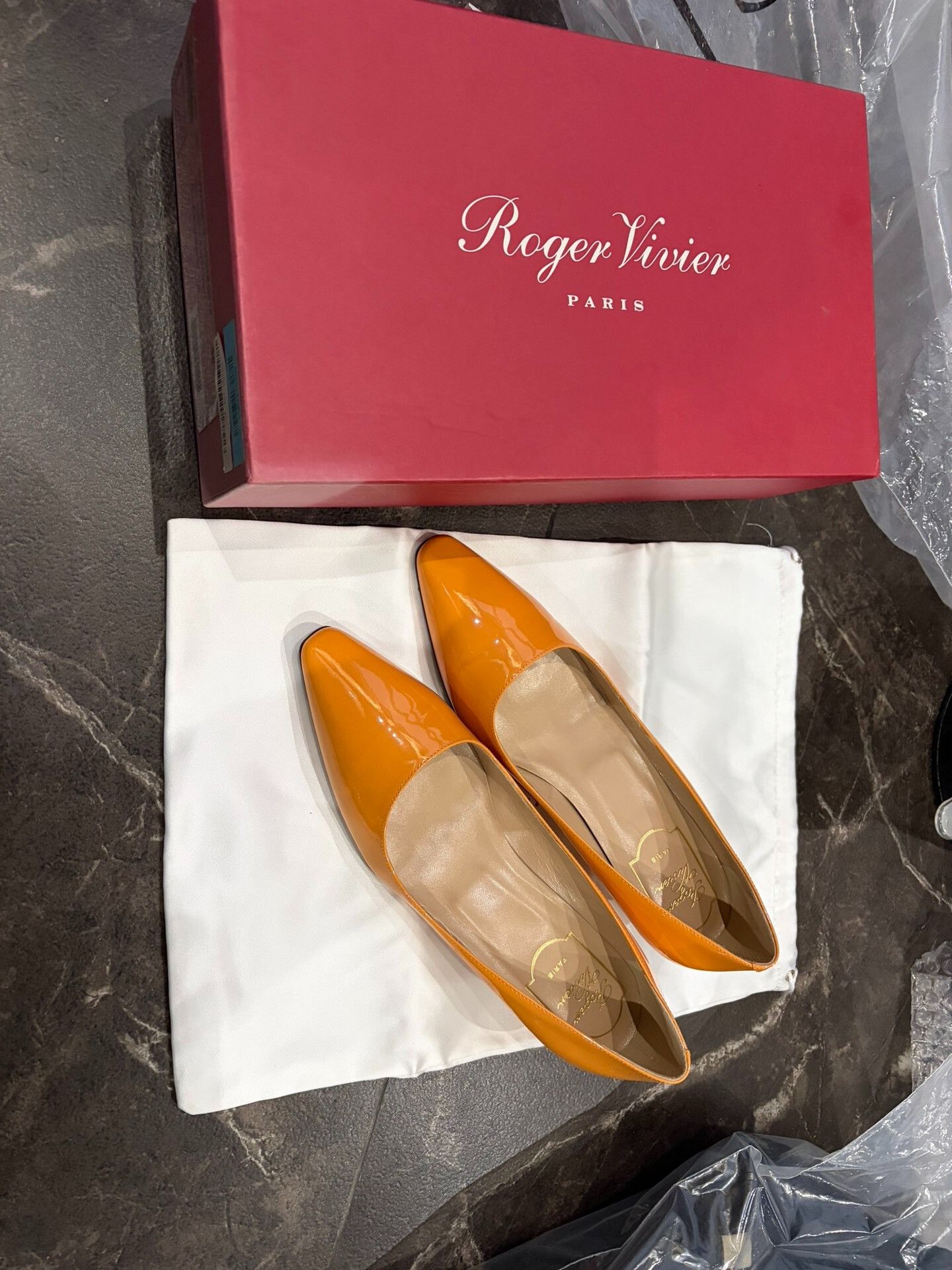 Roger Vivier Roger Vivier Mango Yellow Kitten Heel Pumps Size US 5 / IT 35 - 1 Thumbnail