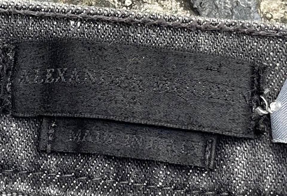 Alexander McQueen Alexander McQueen - 2006FW Logo Acid Wash Denim Size 32" / US 10 / IT 46 - 9 Thumbnail
