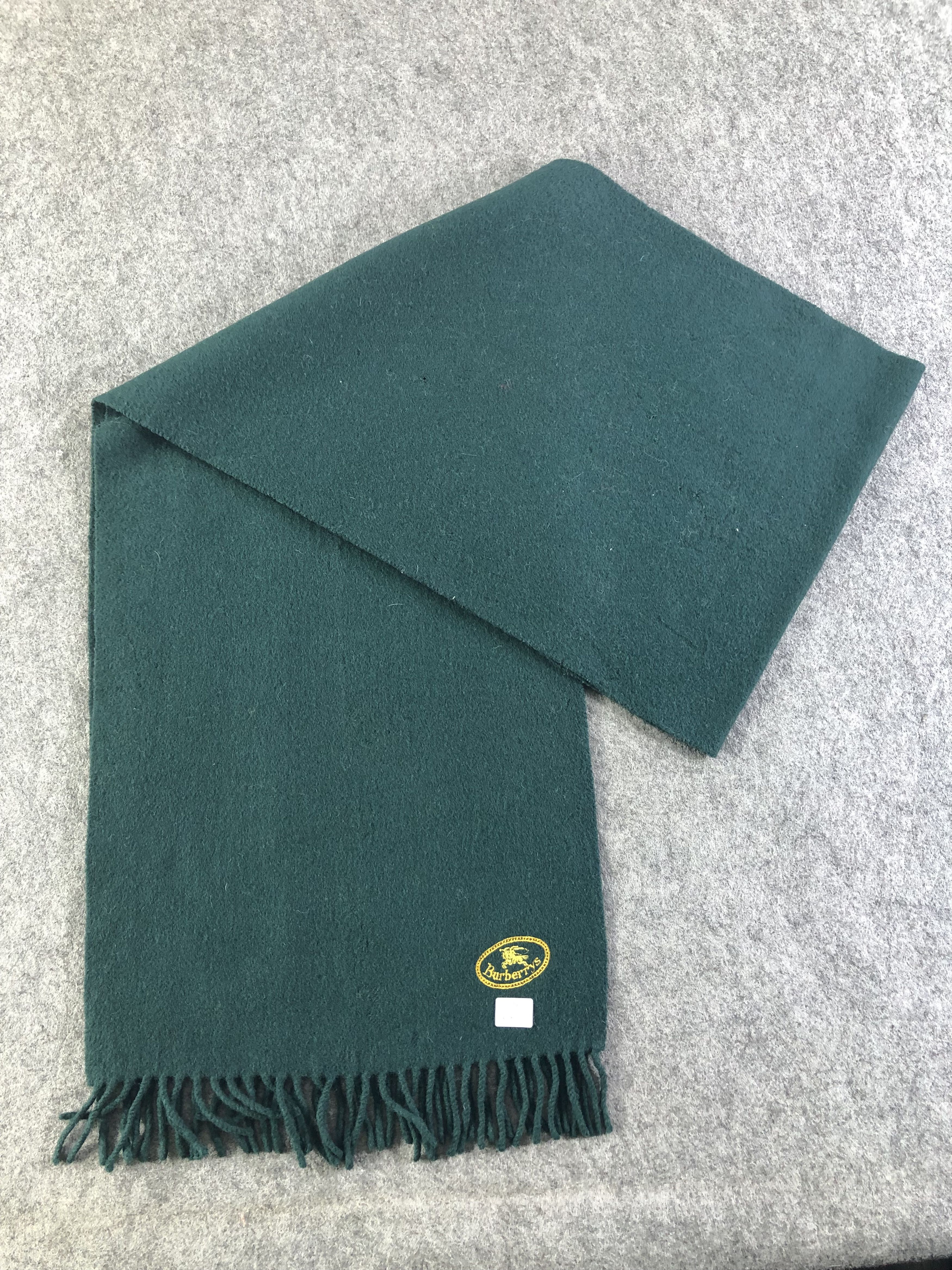 Burberry Burberrys Scarf / Muffler / Neckwear Size ONE SIZE - 8 Thumbnail