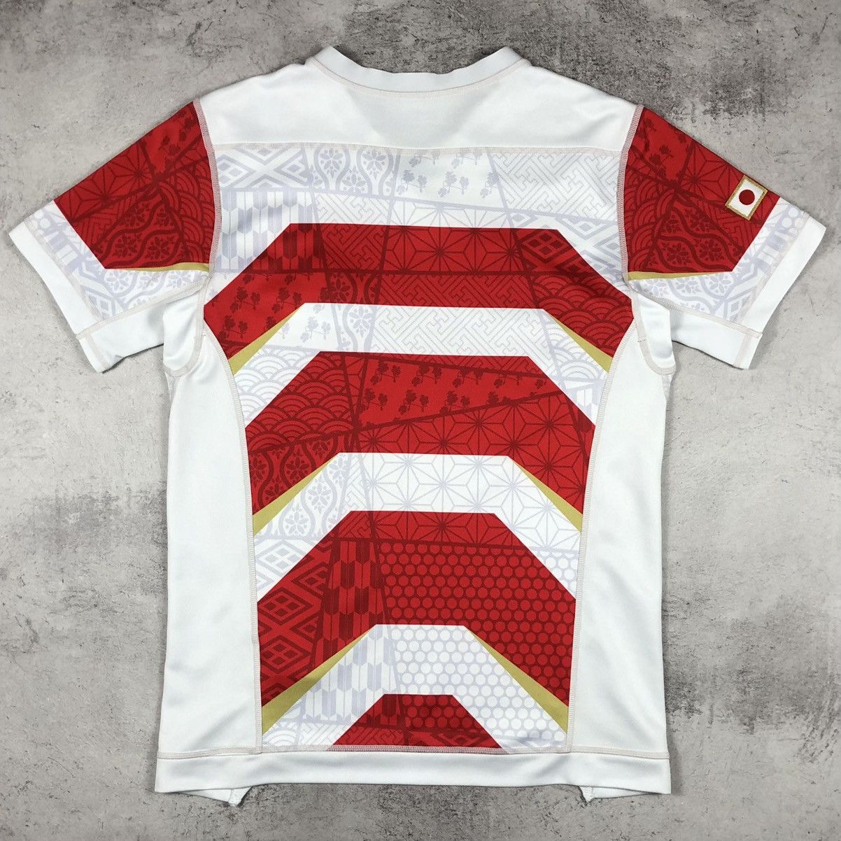 Canterbury of New Zealand Japan Brave Blossoms Rugby World Cup 2019 Canterbury Jersey Size US S / EU 44-46 / 1 - 18 Thumbnail