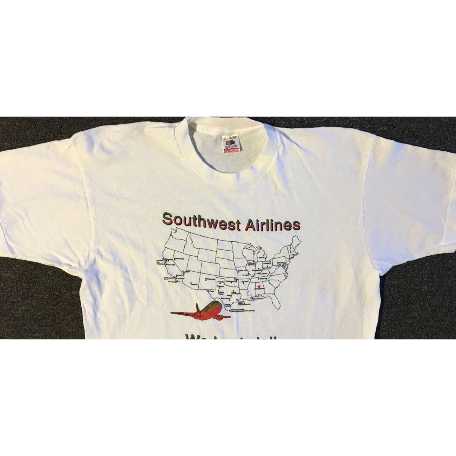 Vintage VINTAGE Southwest Airlines We Haul Y’all Faded Shirt XL White Graphic Tee Men 90s 80s USP Plane Pilot Flying Humor Funny USA Western Grunge Retro Size US XL / EU 56 / 4 - 5 Thumbnail