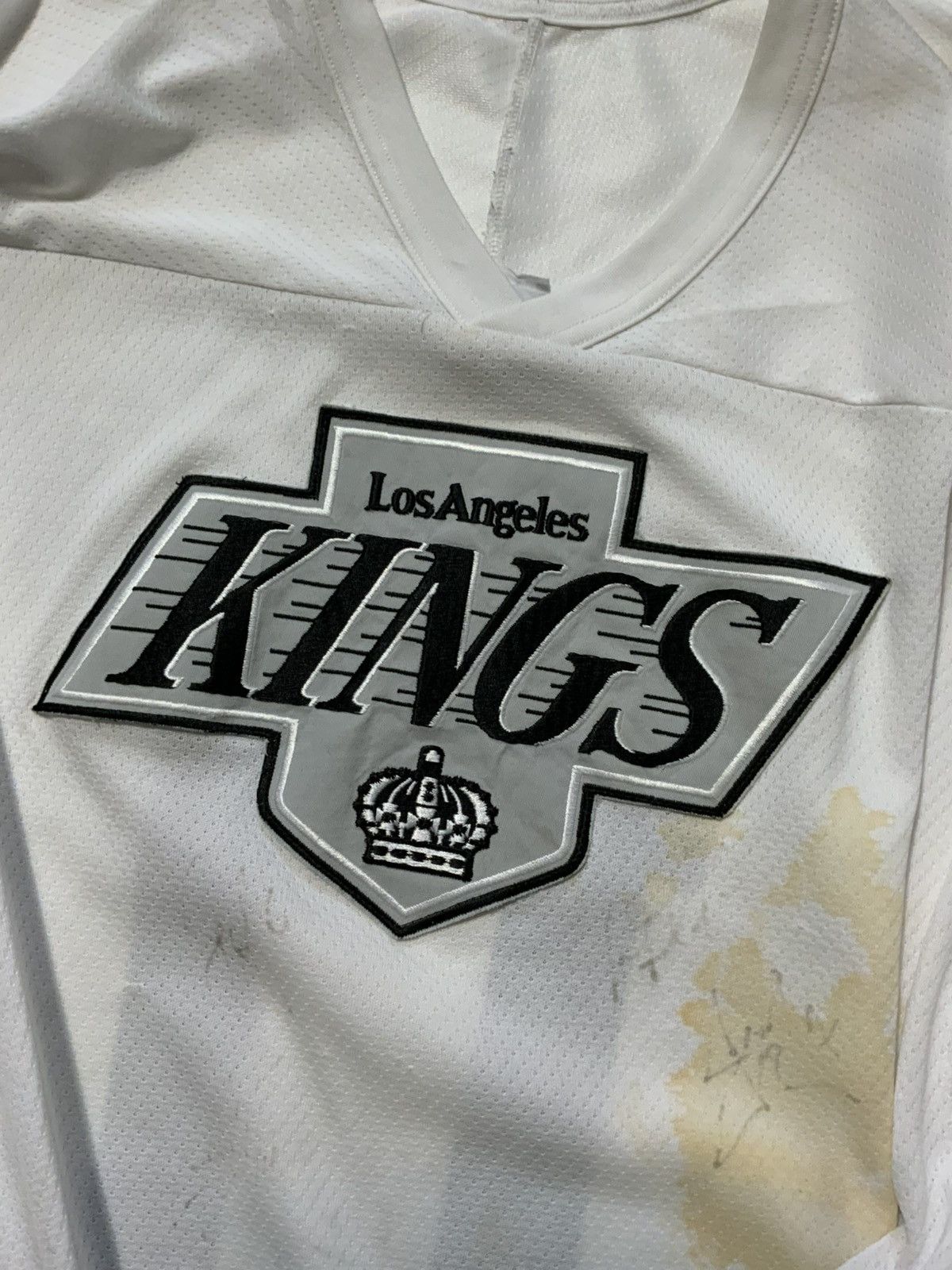 Ccm Vintage CCM Los Angeles Kings Autographed NHL Hockey Jersey Size US XL / EU 56 / 4 - 12 Thumbnail