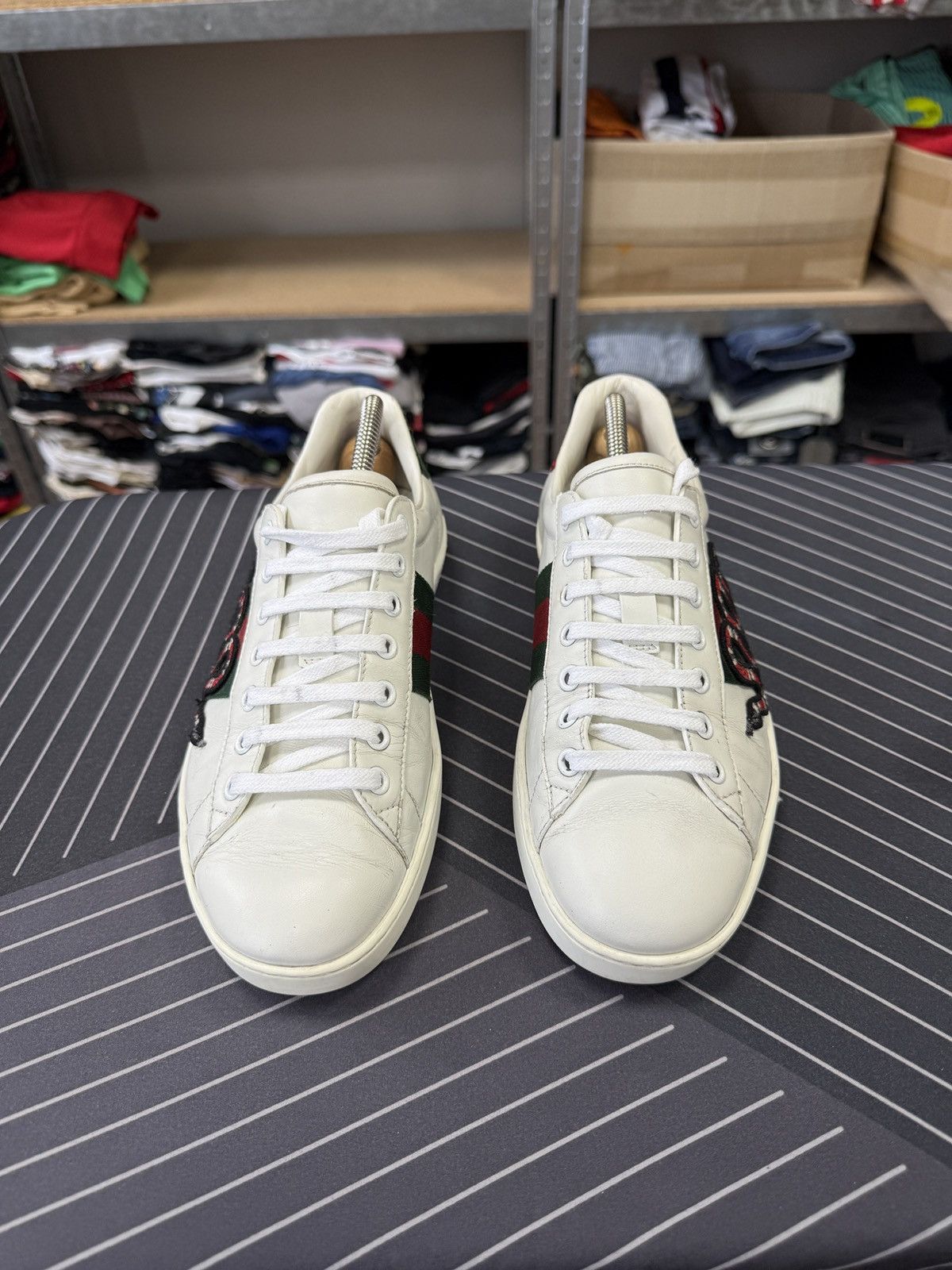 Gucci 🇮🇹 Gucci Ace Snake Embroidered Leather Sneakers Rare Size US 7 / EU 40 - 4 Thumbnail