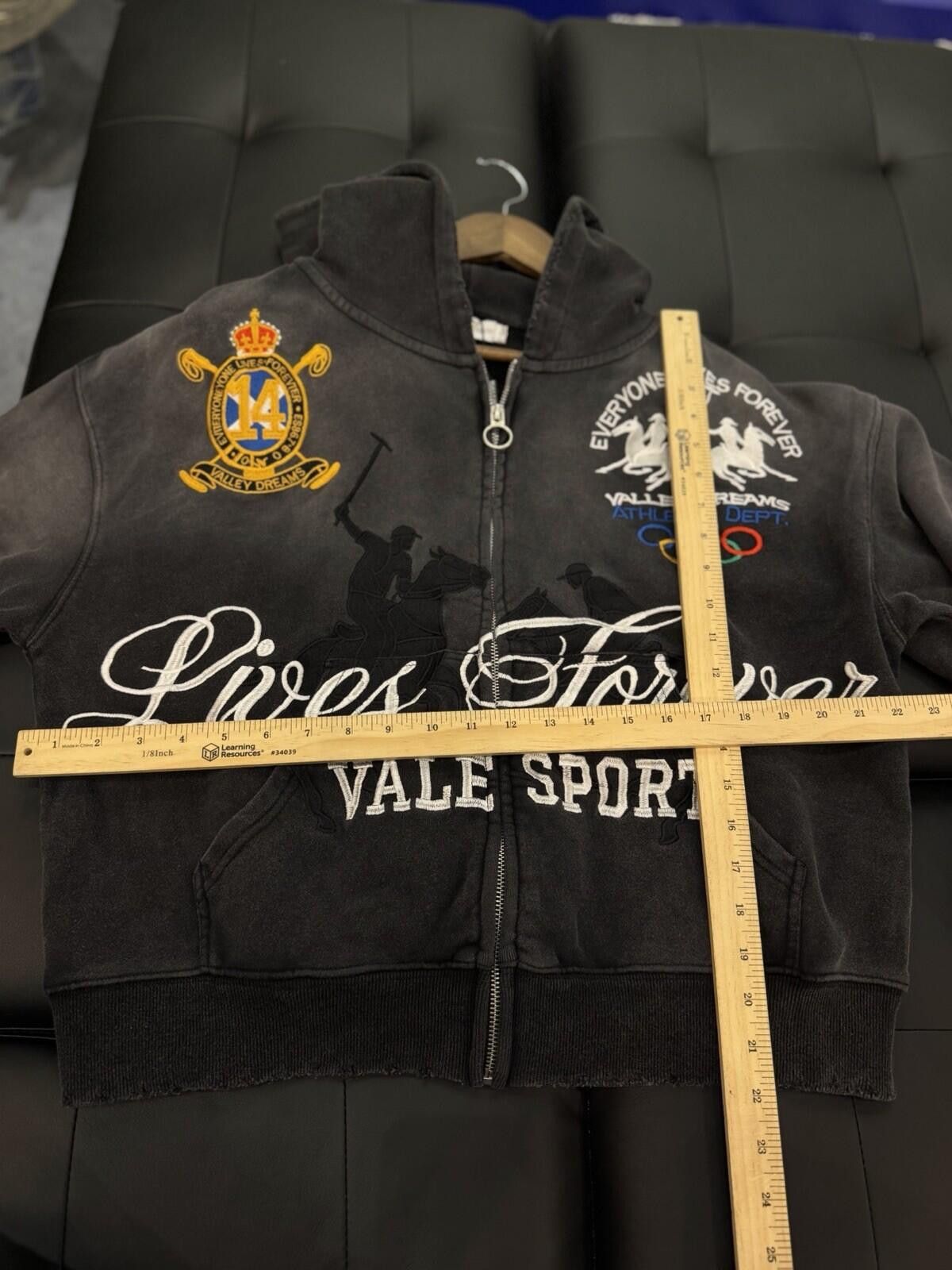 Vale S - Vale Zip Up Black Hoodie Authentic Valley Vale Forever Size US S / EU 44-46 / 1 - 10 Thumbnail