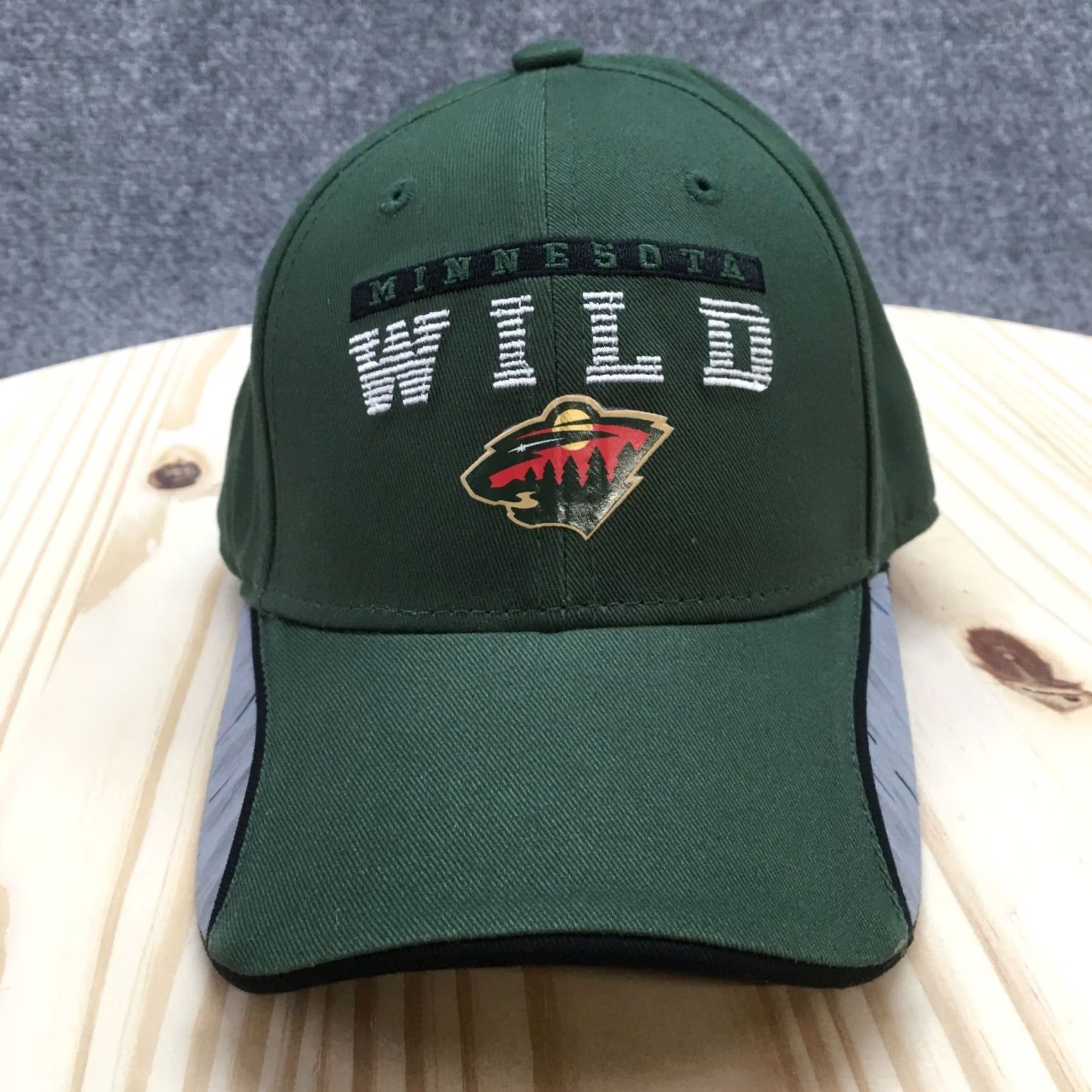 NHL NHL Hat Mens One Size Green Minnesota Wild Baseball Cap Curved Brim Embroidered Logo Size ONE SIZE - 2 Thumbnail