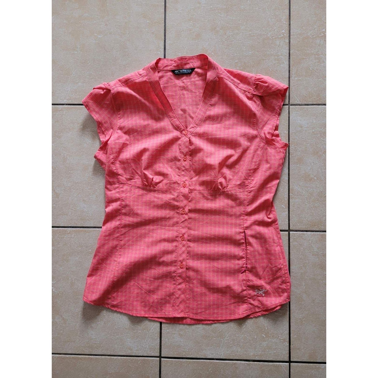 Arc'teryx Arc'teryx Women's Grid Pattern Sleeveless Shirt Size L / US 10 / IT 46 - 1 Thumbnail