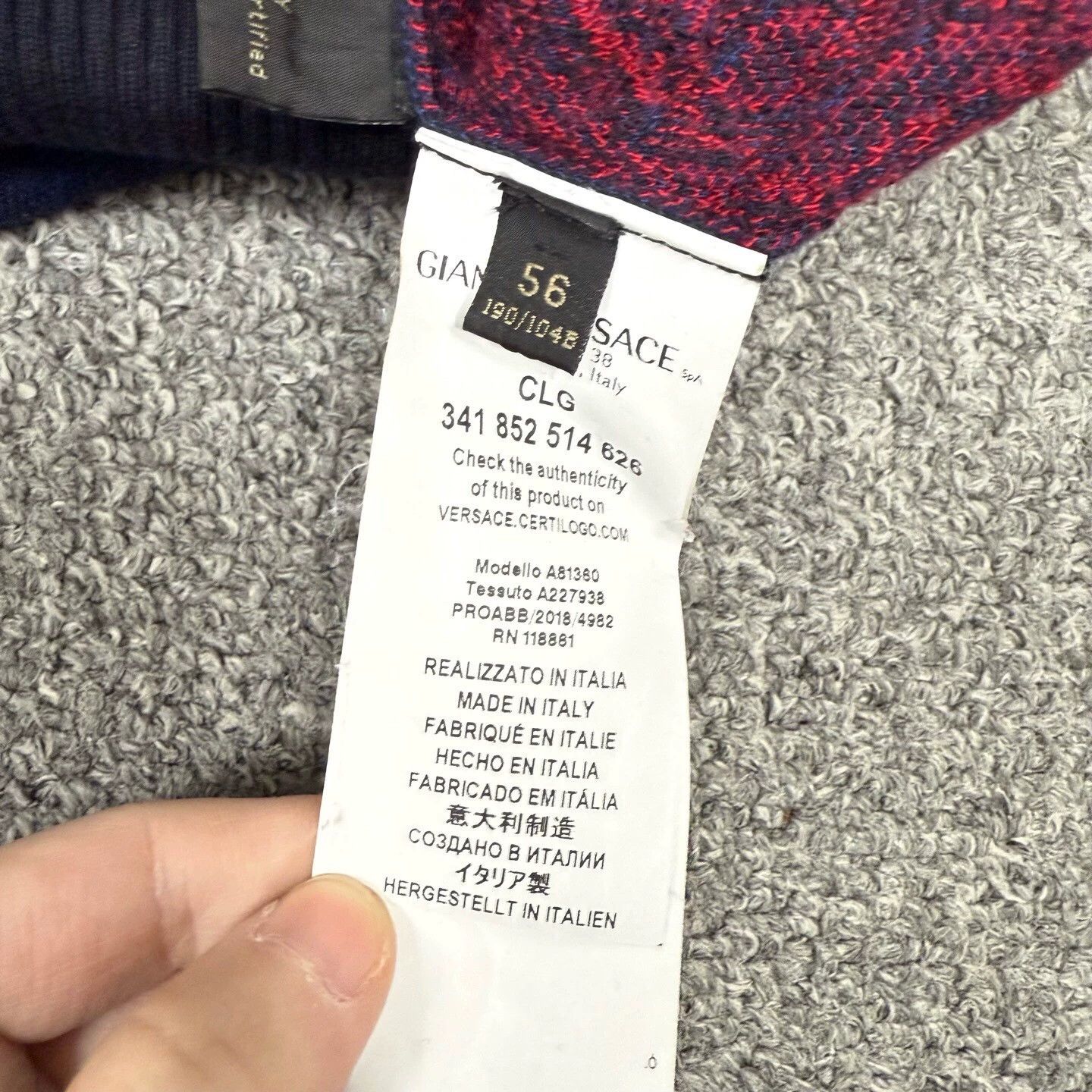 Versace Versace Navy Medusa Knit Sweater 56 mint Size XL / US 12-14 / IT 48-50 - 4 Thumbnail