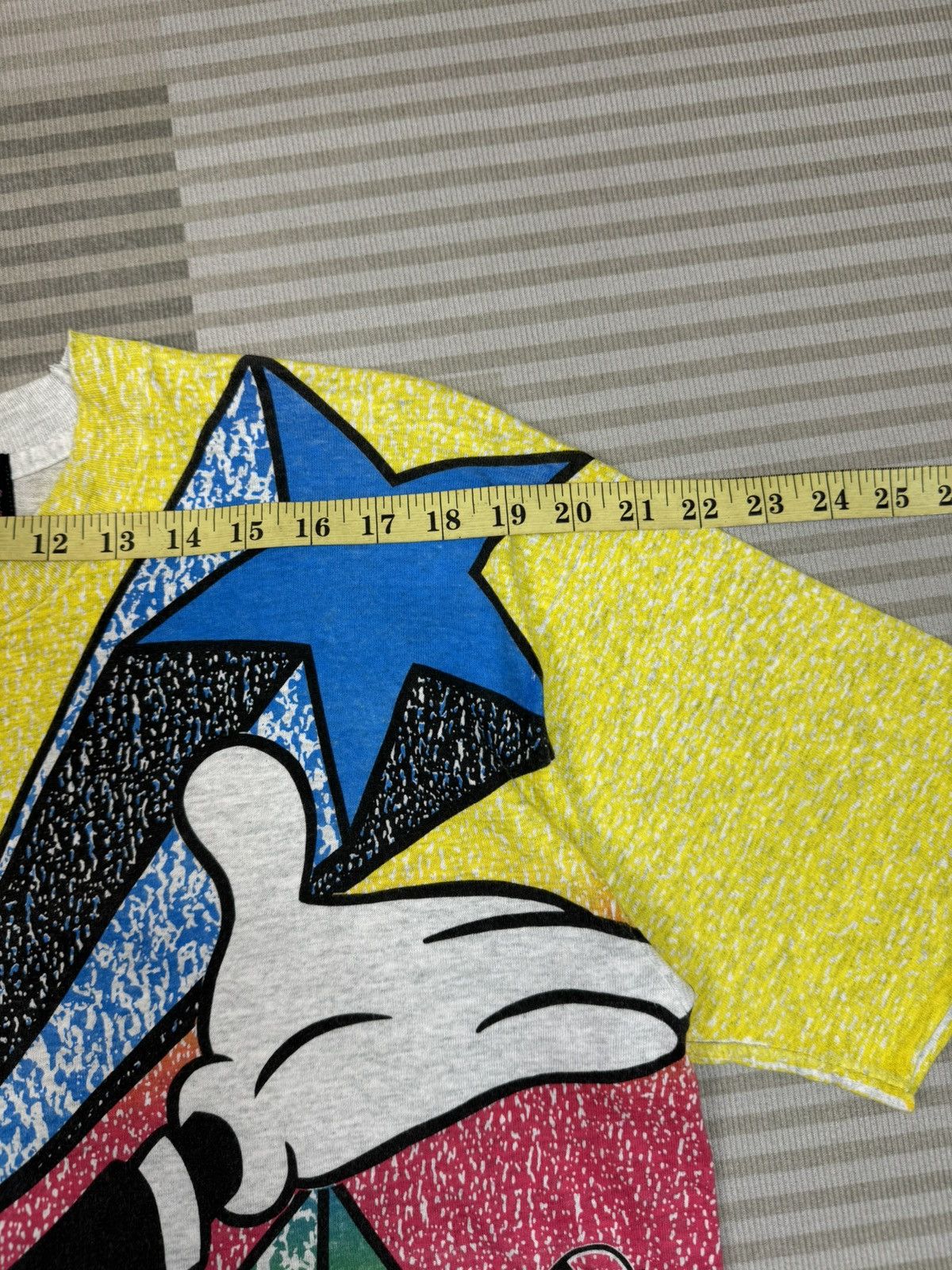 Mickey Mouse Vintage 90s Mickey Mouse Full Print Tshirt Size US M / EU 48-50 / 2 - 11 Thumbnail