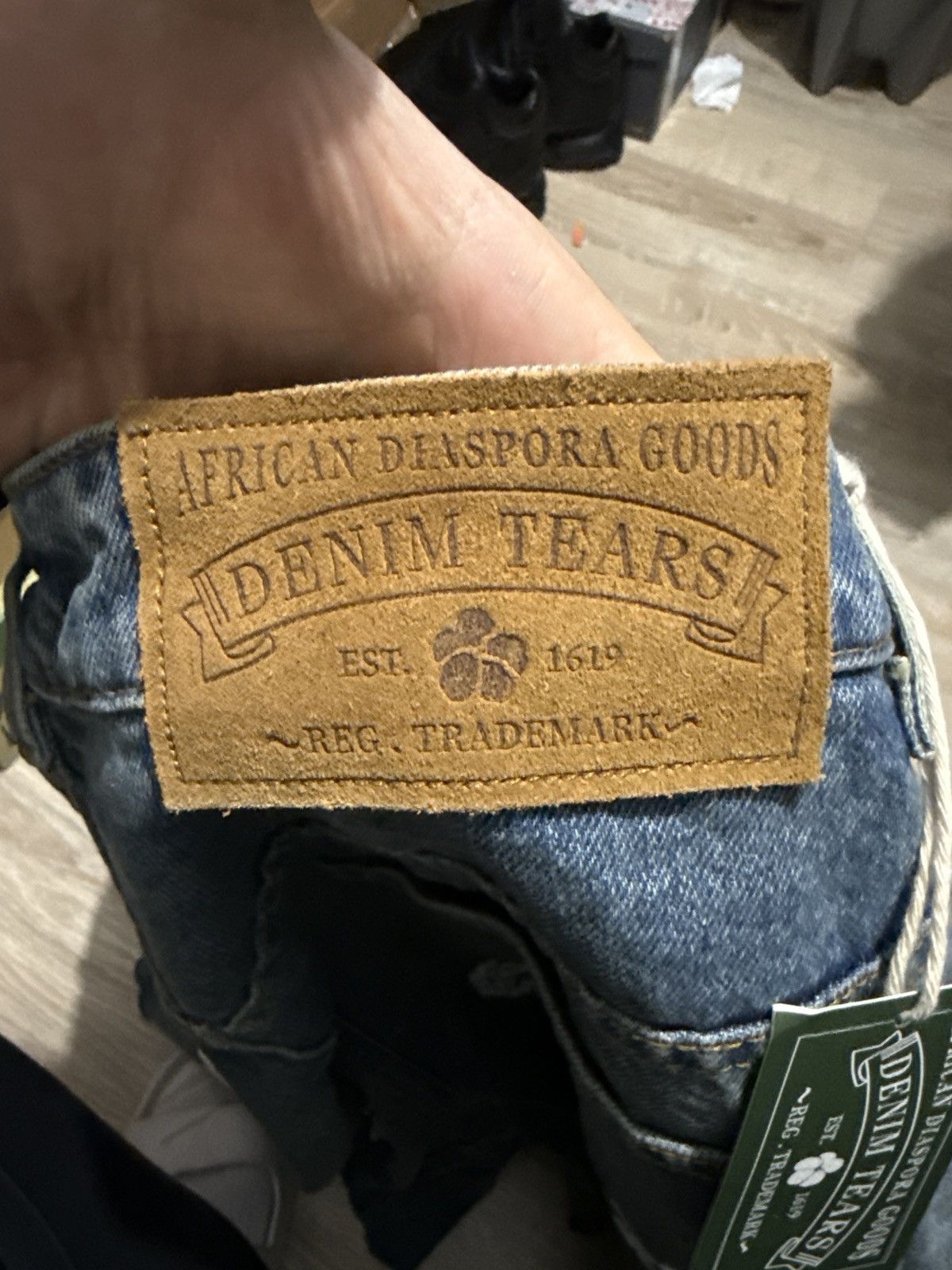 DENIM TEARS Denim Tears Short Denim Light Washed Size US 34 / EU 50 - 7 Thumbnail
