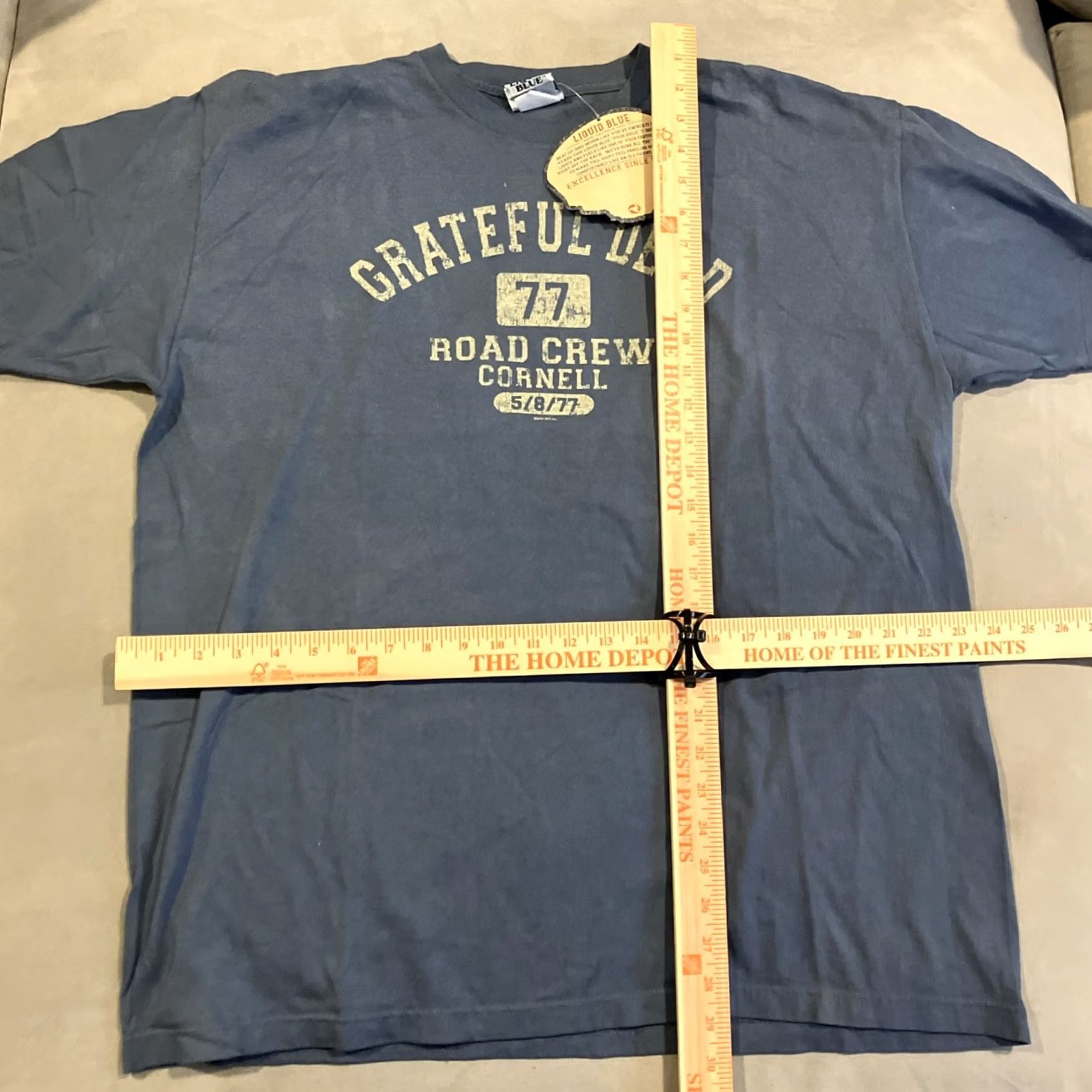 Liquid Blue VINTAGE Liquid Blue Grateful Dead Cornell 77 Road Crew T-Shirt XL Blue Cotton Blend Crew Neck Short Sleeve Mens Shirts Size US XL / EU 56 / 4 - 8 Thumbnail