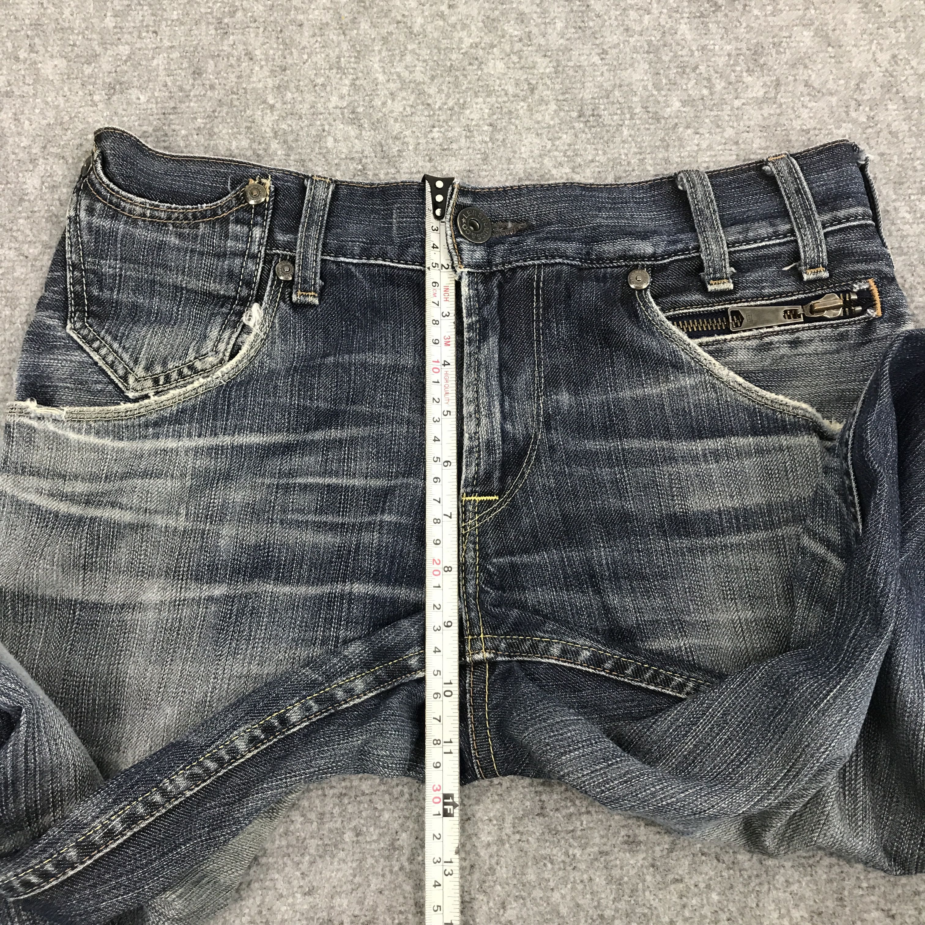 Levi's × Levi's Vintage Clothing Levis 511 Skinny Strauss distressed jean pants Size US 32 / EU 48 - 10 Thumbnail