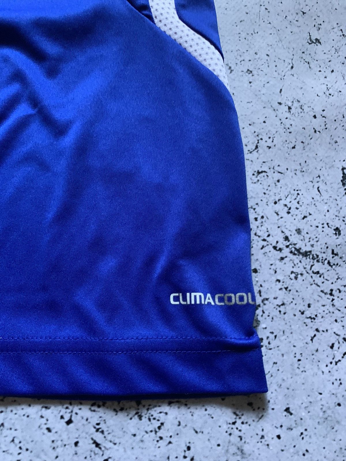 Adidas Vintage Adidas Schalke Soccer Jersey Y2K Football Tee USA Size US S / EU 44-46 / 1 - 3 Thumbnail