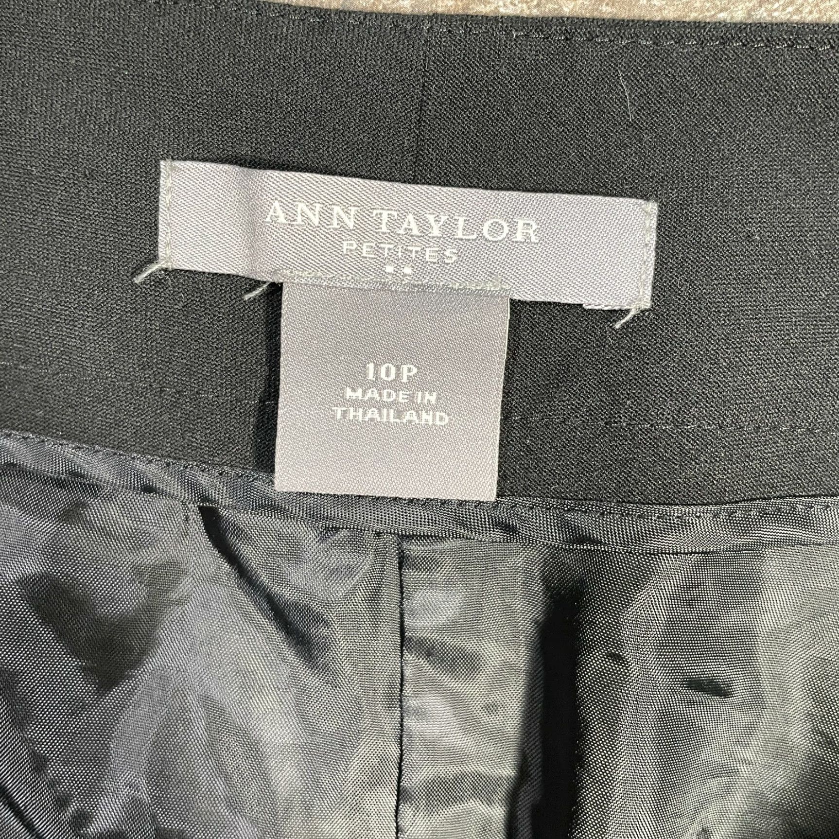 Ann Taylor Ann Taylor Pants Women's 10P Petites Black Pedal Pusher Mid-Rise Straight Cuffed User Size 32" / US 10 / IT 46 - 3 Thumbnail
