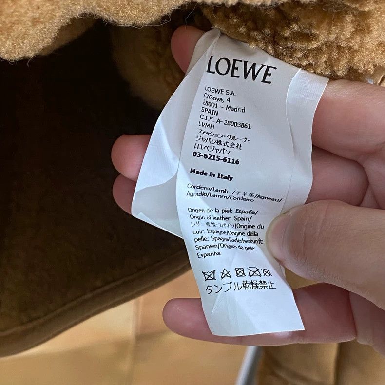 Loewe LOEWE A camel-colored fur coat Size XS / US 0-2 / IT 36-38 - 8 Thumbnail