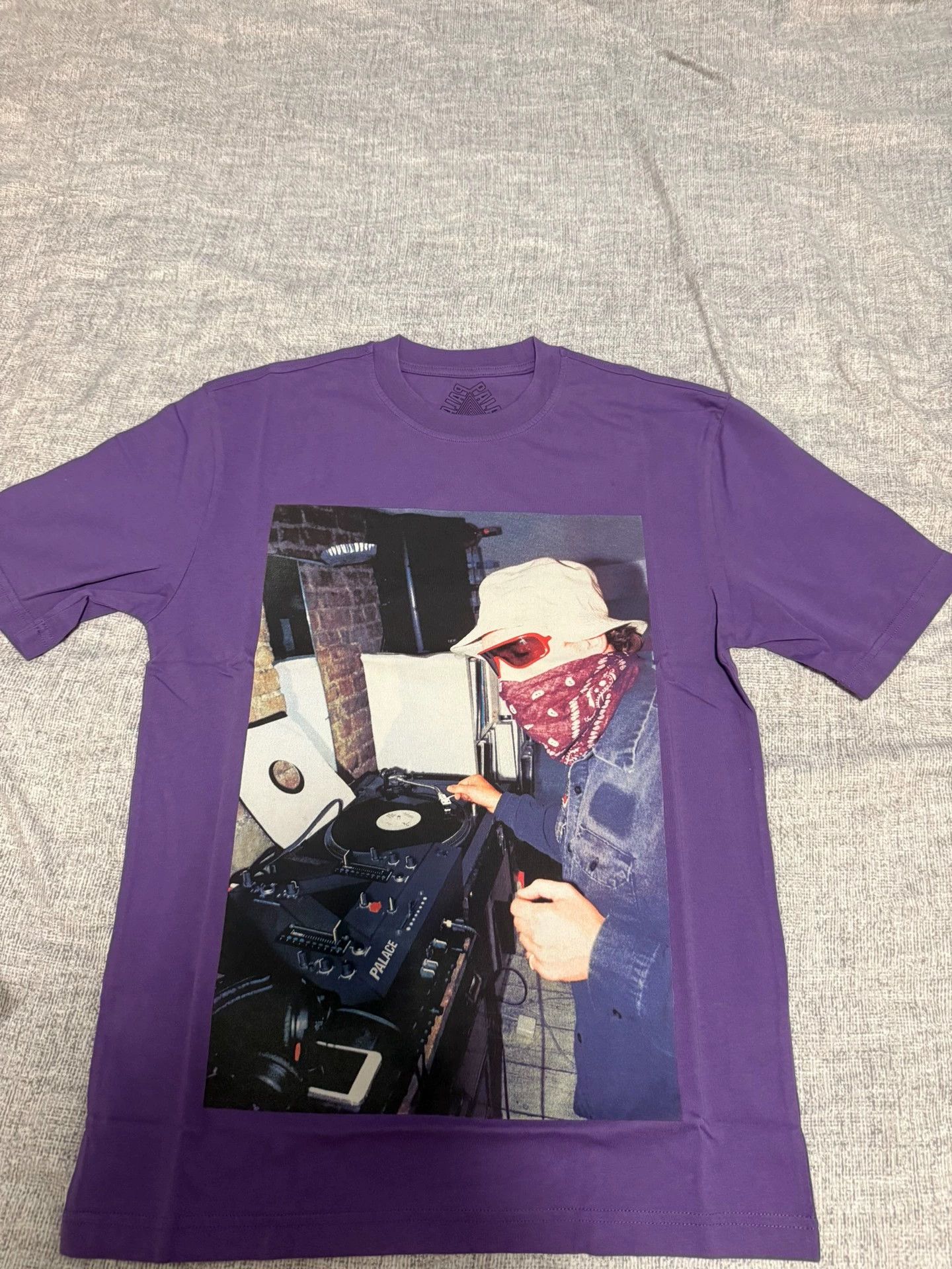 Palace Palace DJ mixer short sleeve tee purple S new Size US S / EU 44-46 / 1 - 1 Thumbnail