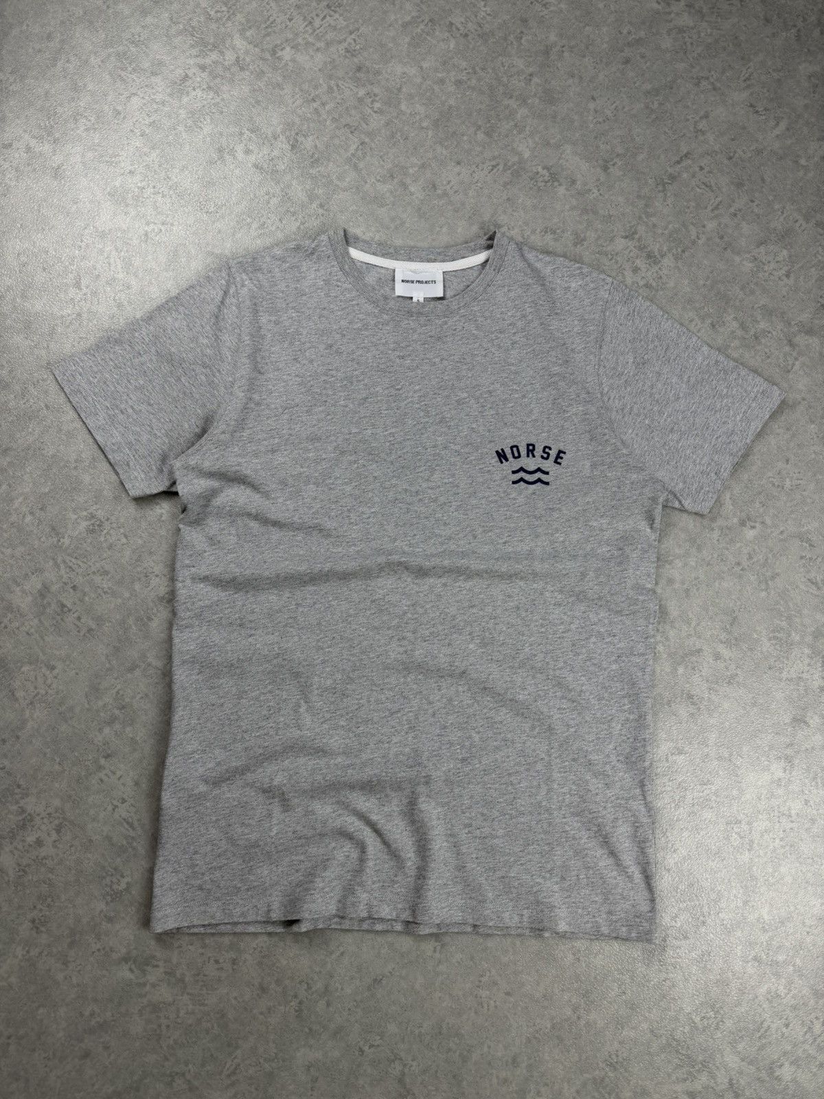 Norse Projects Norse Projects Niels Ivy Wave Logo Tee Grey Size S Size US S / EU 44-46 / 1 - 1 Thumbnail
