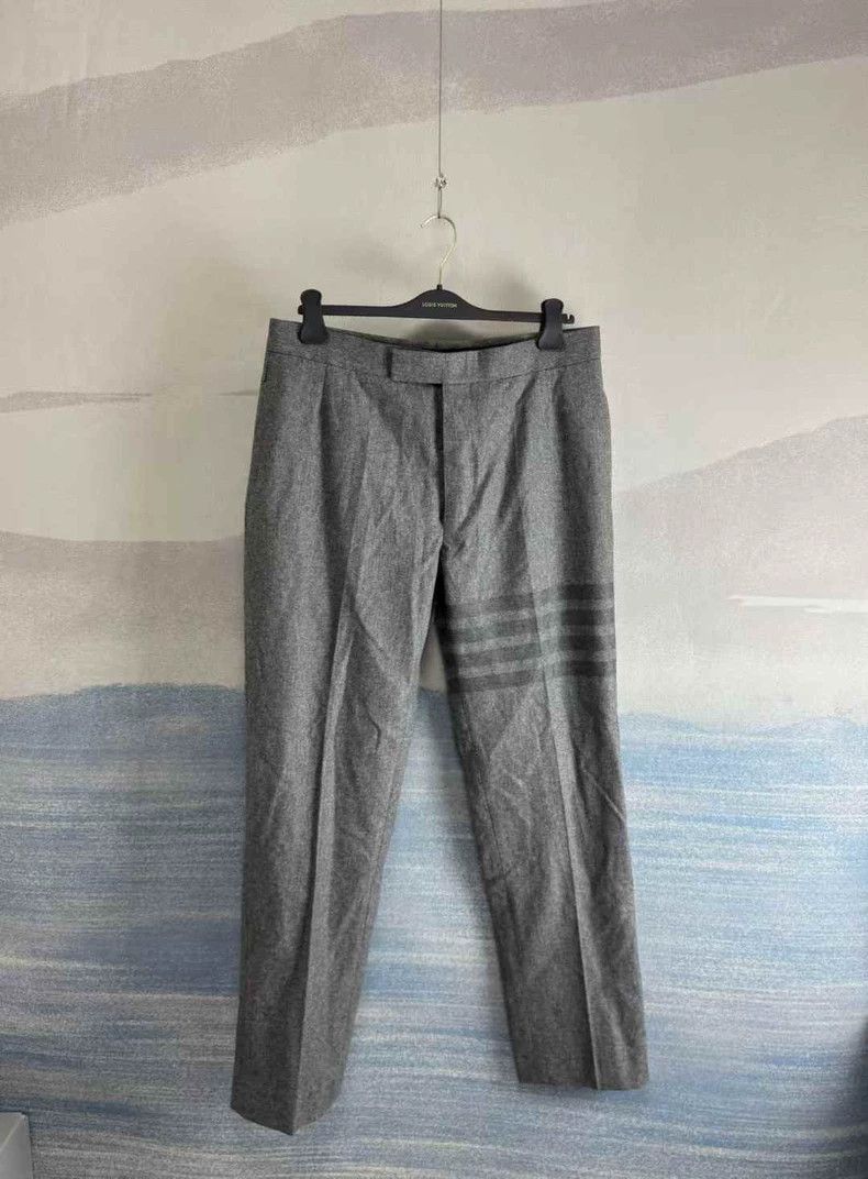 Thom Browne Thom Browne size3 Gray wool suit trousers Size US 26 / EU 42 - 1 Thumbnail