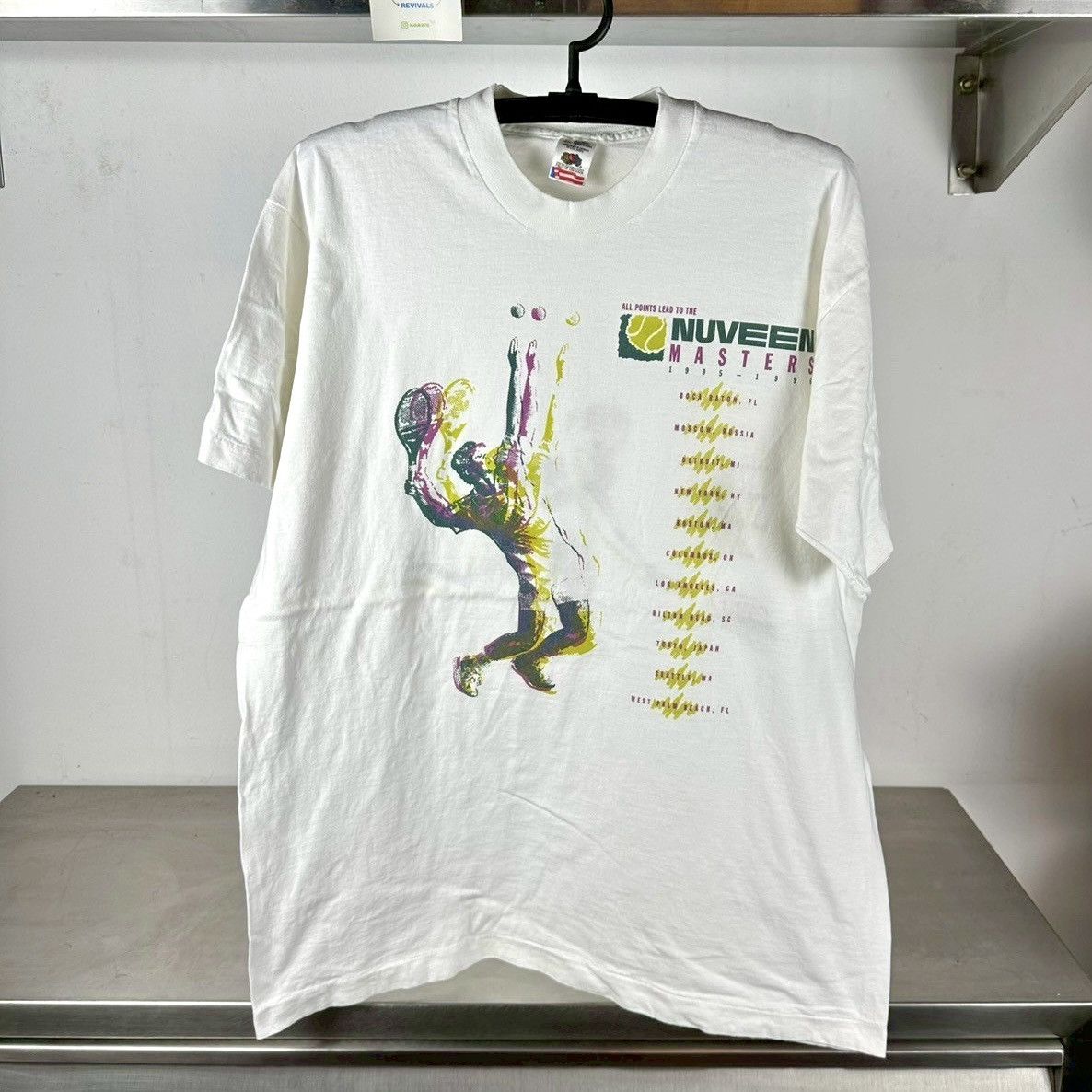 Fruit Of The Loom × Vintage Vintage 1995/96 Nuveen Masters Tennis Championship T-shirt Size US XL / EU 56 / 4 - 1 Thumbnail