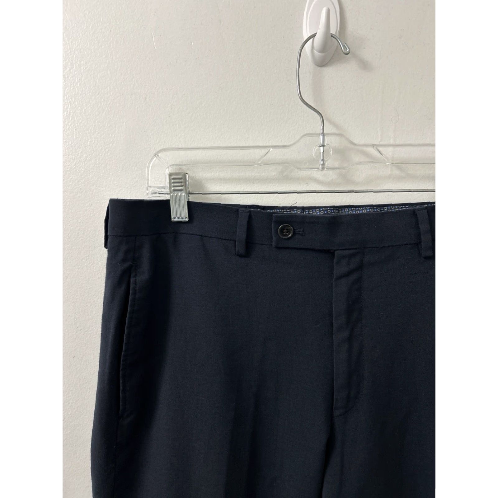 Ralph Lauren VINTAGE? No — Lauren Ralph Lauren High Performance Wool Dress Pants Mens 32x32 Navy Blue W/ Zipper Pockets Wrinkle Resistant Classic Sl*/ Size US 32 / EU 48 - 4 Thumbnail