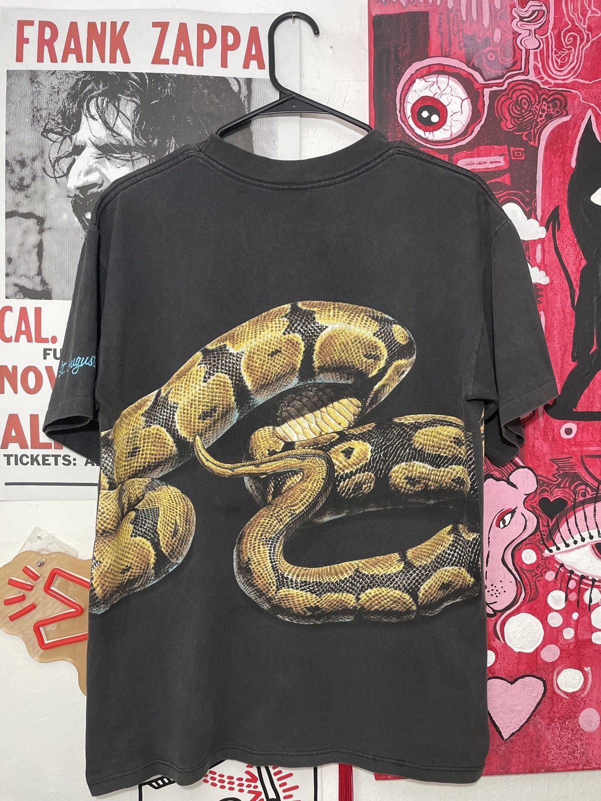 Vintage VINTAGE SNAKE PRINT BIG GRAPHIC Size US L / EU 52-54 / 3 - 7 Thumbnail