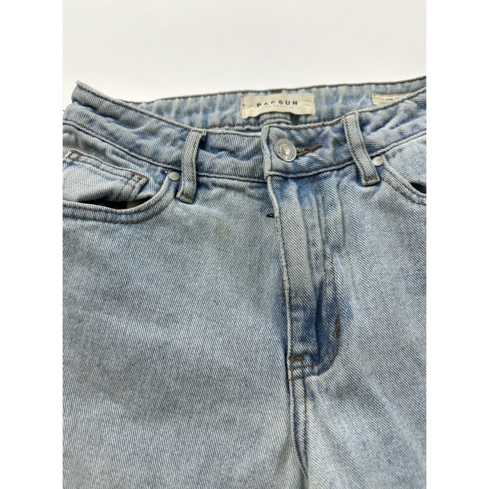 Pacsun VINTAGE PacSun Mom Jeans Blue Light Wash 24 Women Jeans Solid Acid Wash Button Zipper Size 42" / US 20 - 5 Thumbnail
