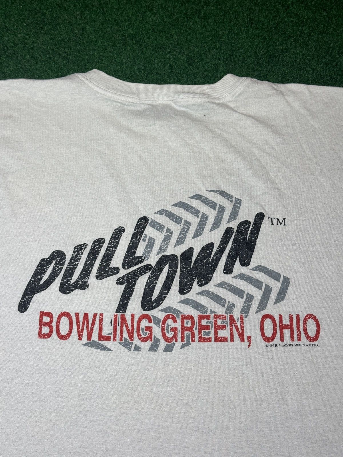Vintage Tractor Pulling Championship 90s Nationals 23x28 T Shirt Size US XL / EU 56 / 4 - 6 Thumbnail