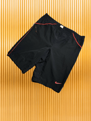 Nike × Vintage Vintage Nike Y2K Swoosh Logo Shorts Size US 30 / EU 46 - 1 Thumbnail