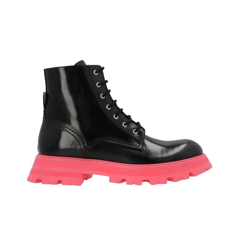 Alexander McQueen o1y0225 Ankle Boots in Black Size US 6 / IT 36 - 1 Thumbnail