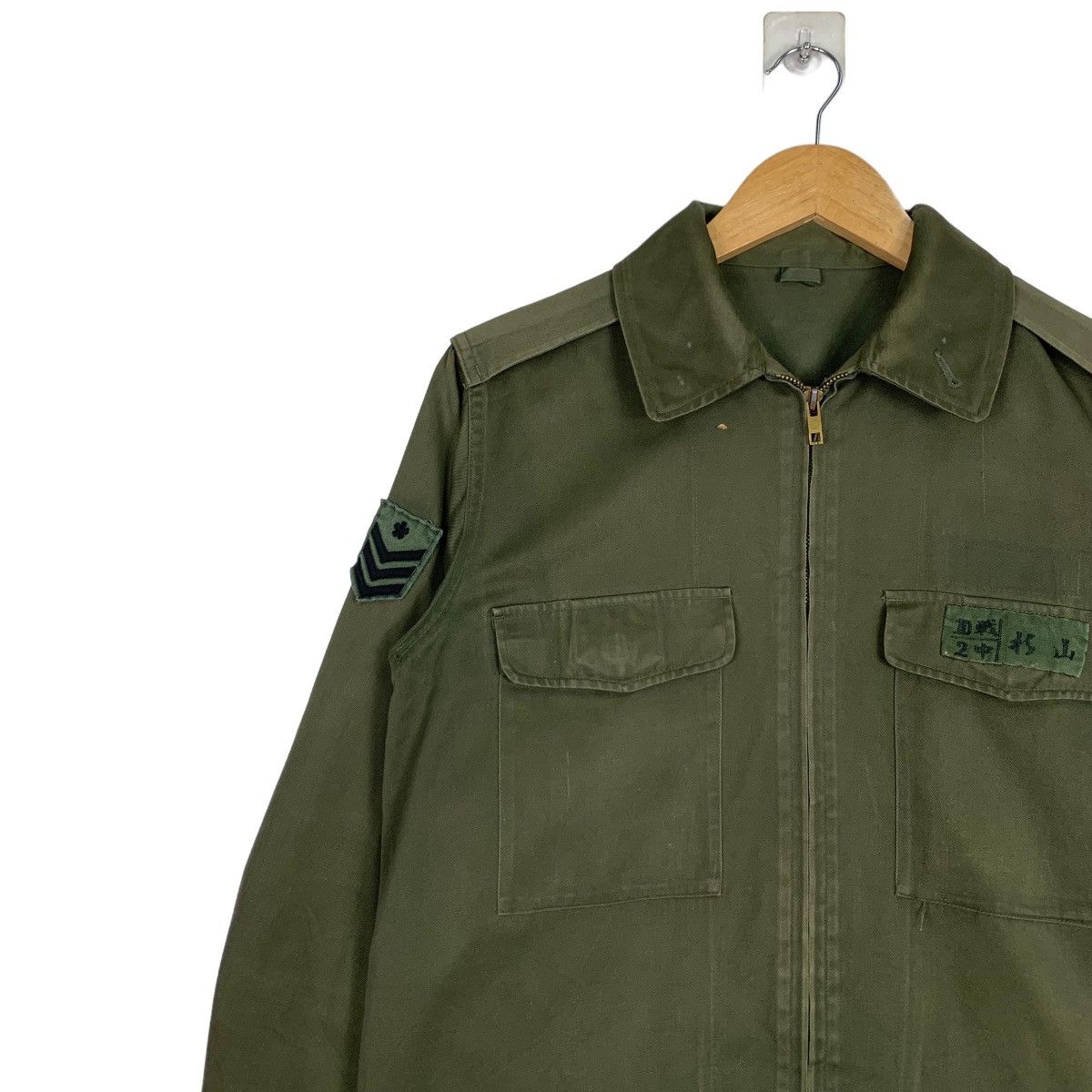Vintage Vintage Military Army Olive Green Field Jacket #1014-C45 Size US M / EU 48-50 / 2 - 6 Thumbnail