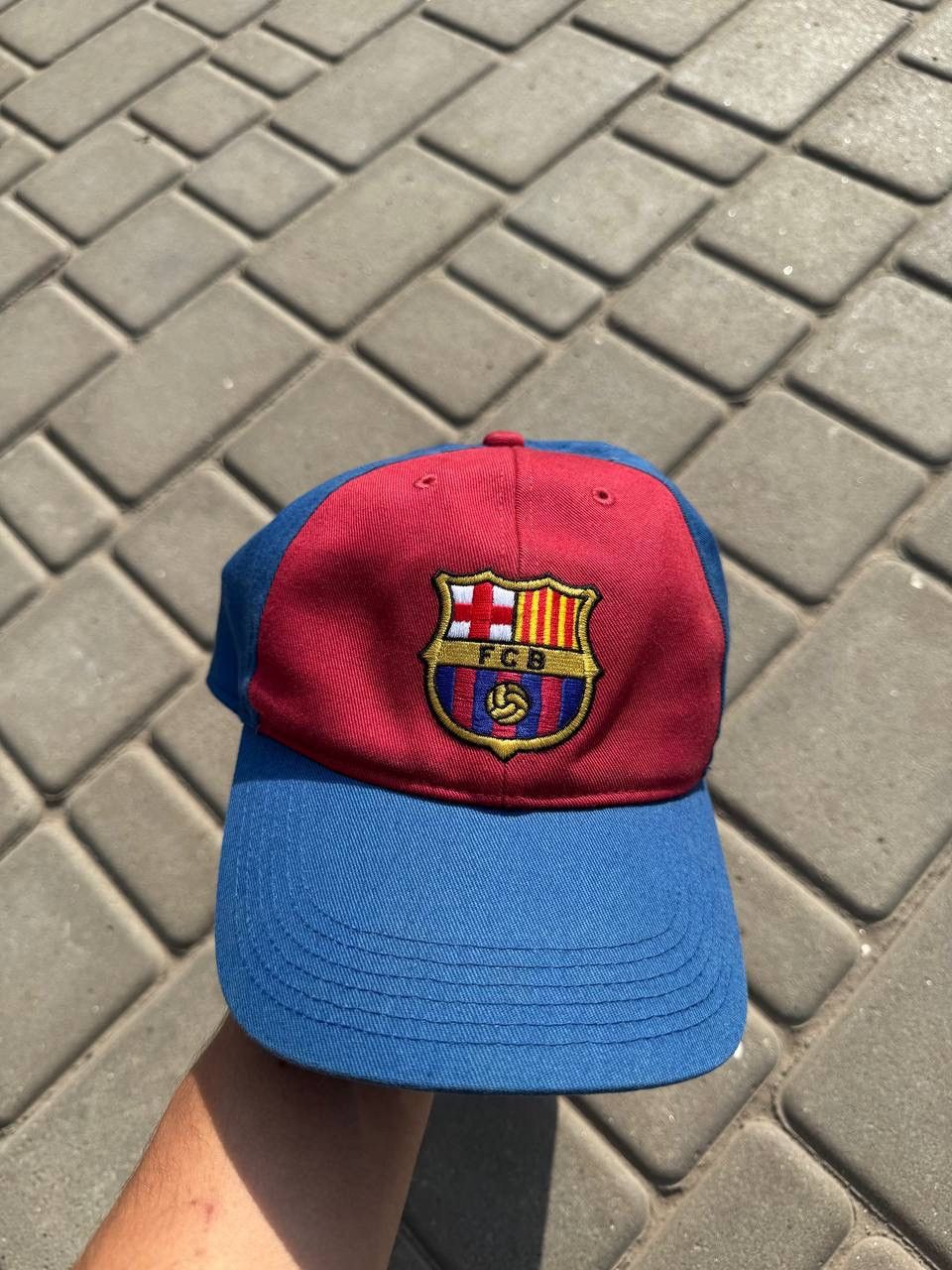 Nike Vintage Nike FC Barcelona Cap Hat Embroidered Logo One Size Size ONE SIZE - 1 Thumbnail