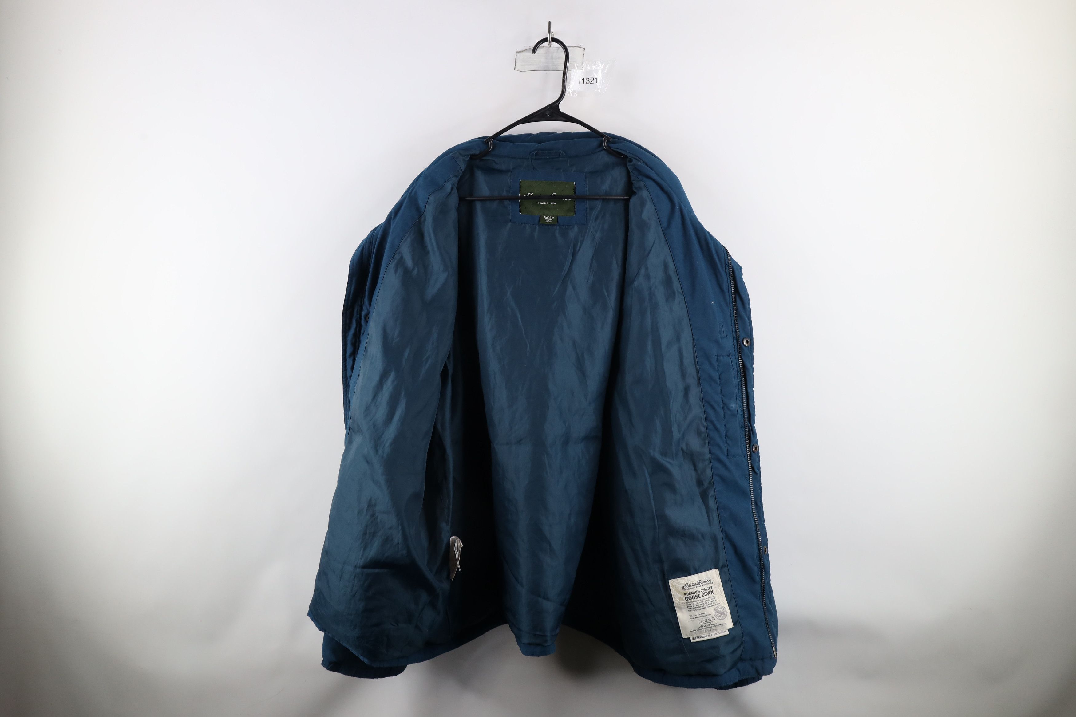 Eddie Bauer × Vintage Vintage Eddie Bauer Spell Out 550 Down Fill Puffer Jacket Size US XXL / EU 58 / 5 - 10 Thumbnail