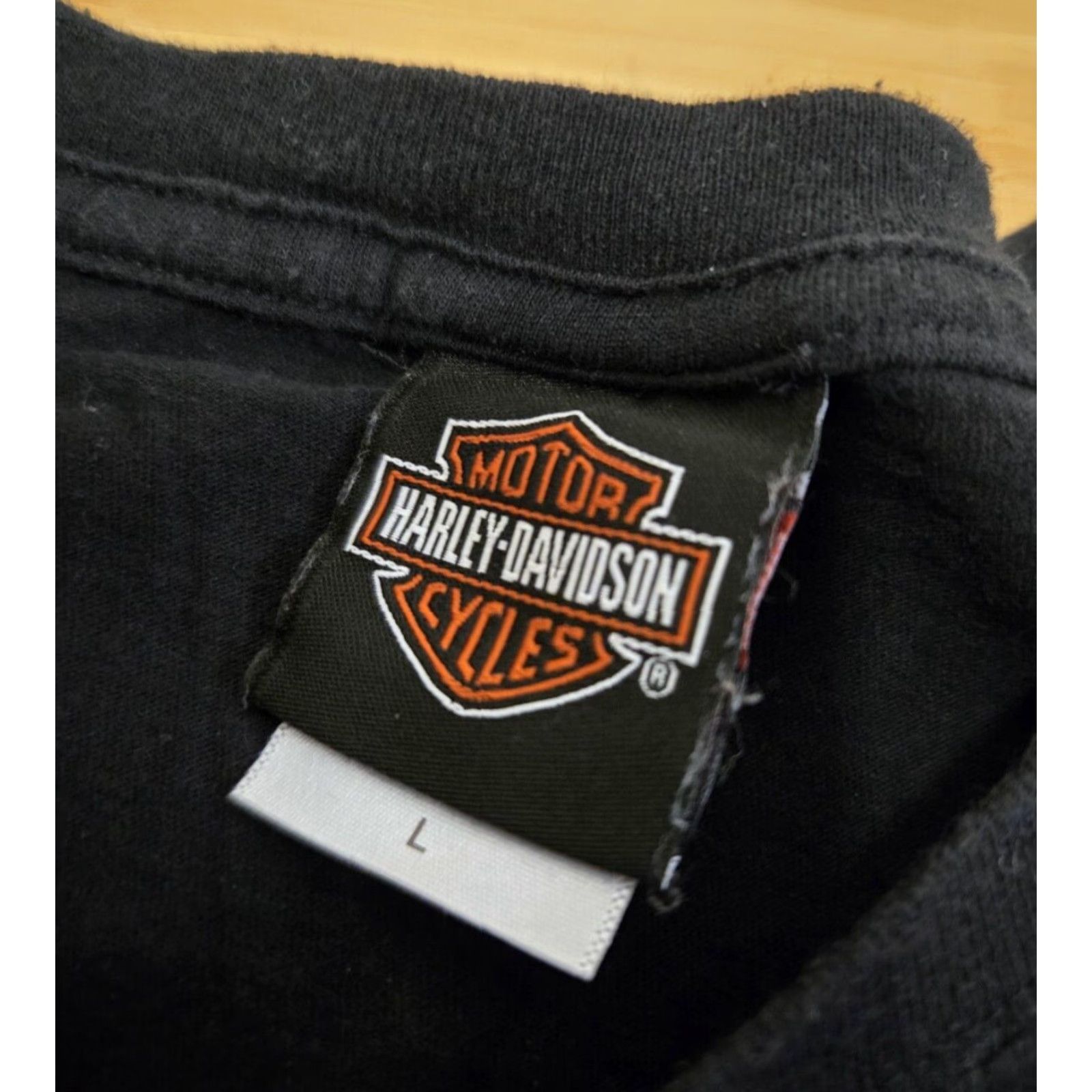 Harley Davidson Harley-Davidson 75th Anniversary 2015 Motorcycle Black Hills Rally Graphic Tee Sleeveless Crew Neck Large Black Unisex Adults Mens Womens Size US L / EU 52-54 / 3 - 3 Thumbnail