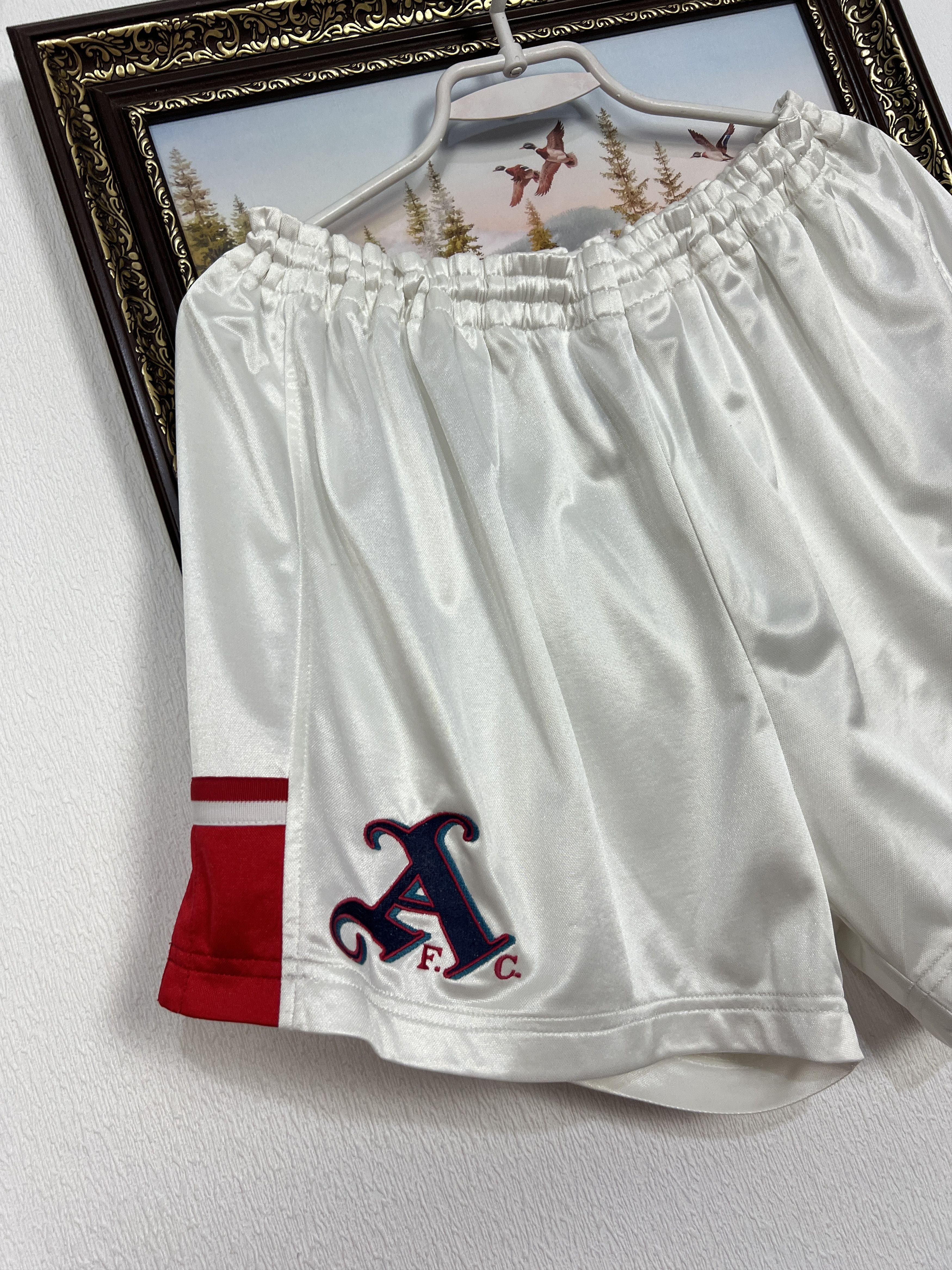 Nike Vintage 90's Arsenal Football Shorts Soccer Gunners Rare Size US 36 / EU 52 - 3 Thumbnail