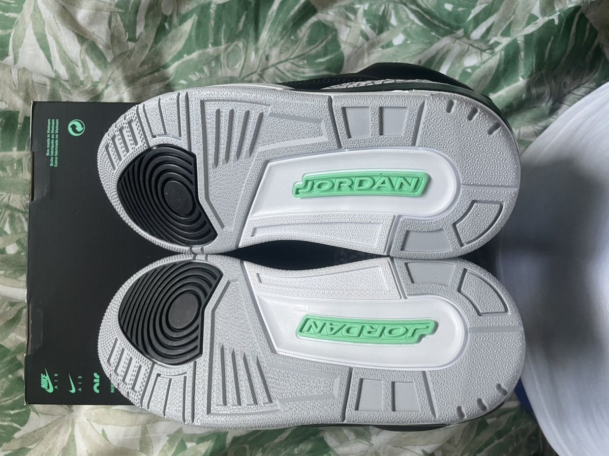 Jordan Brand Jordan 3 Green Glow Size US 7 / EU 40 - 6 Thumbnail
