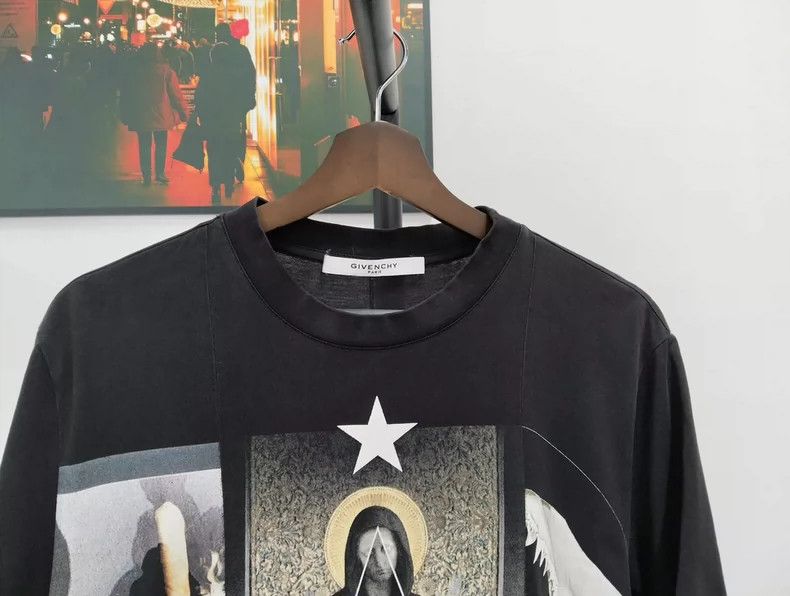 Givenchy Givenchy short-sleeve size XS Size US XS / EU 42 / 0 - 3 Thumbnail