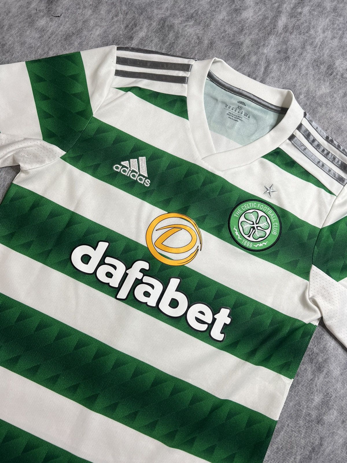 Adidas Adidas Celtic 2022 2023 Football Shirt Soccer Jersey Size US XS / EU 42 / 0 - 2 Thumbnail