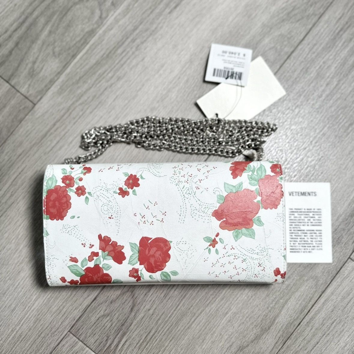 Vetements Vetements Floral Wallet on Chain Lambskin Bag NWT Size ONE SIZE - 9 Thumbnail