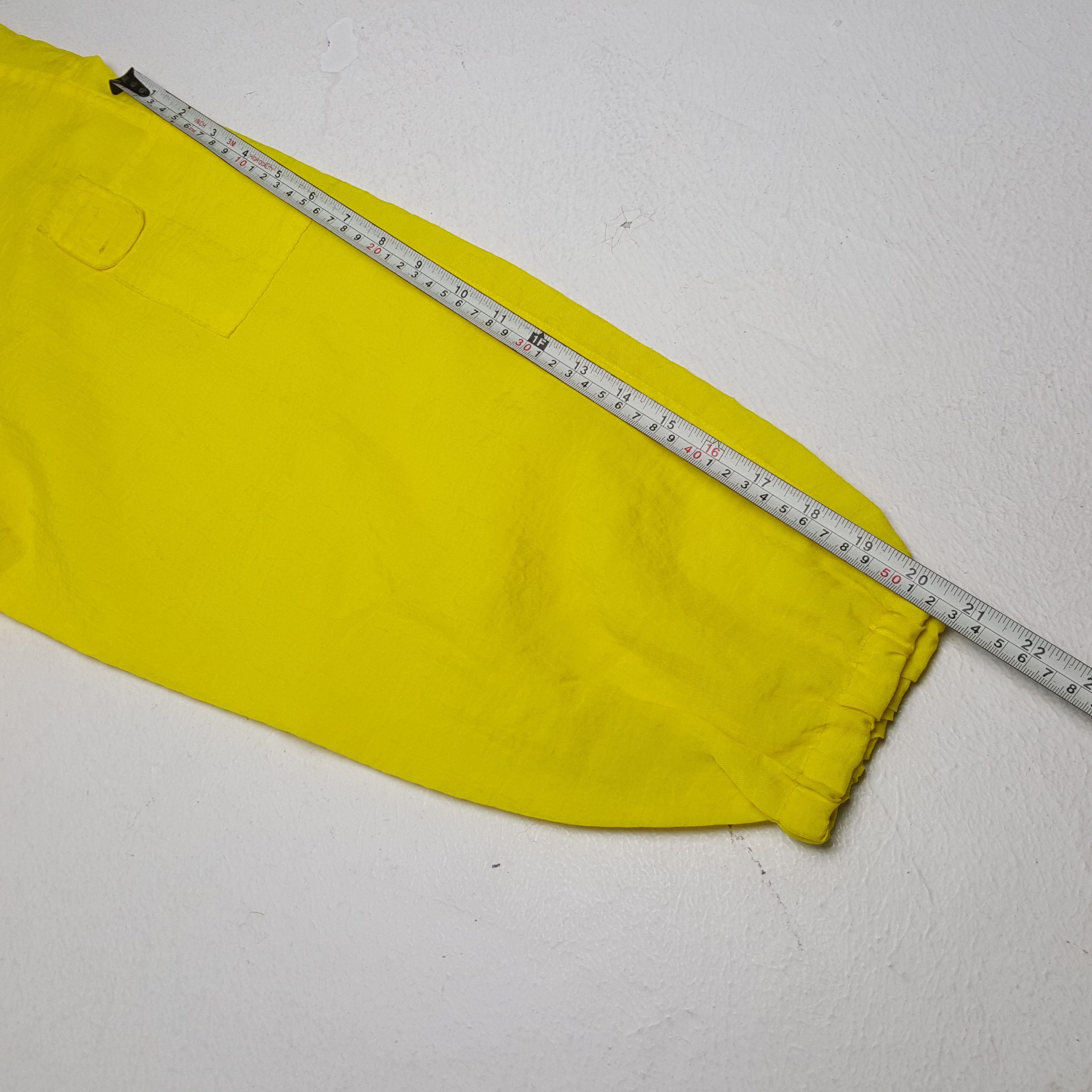 Vintage FORMULA 1 SHELL Racing Motorsports Windbreaker Jacket Size US XL / EU 56 / 4 - 6 Thumbnail