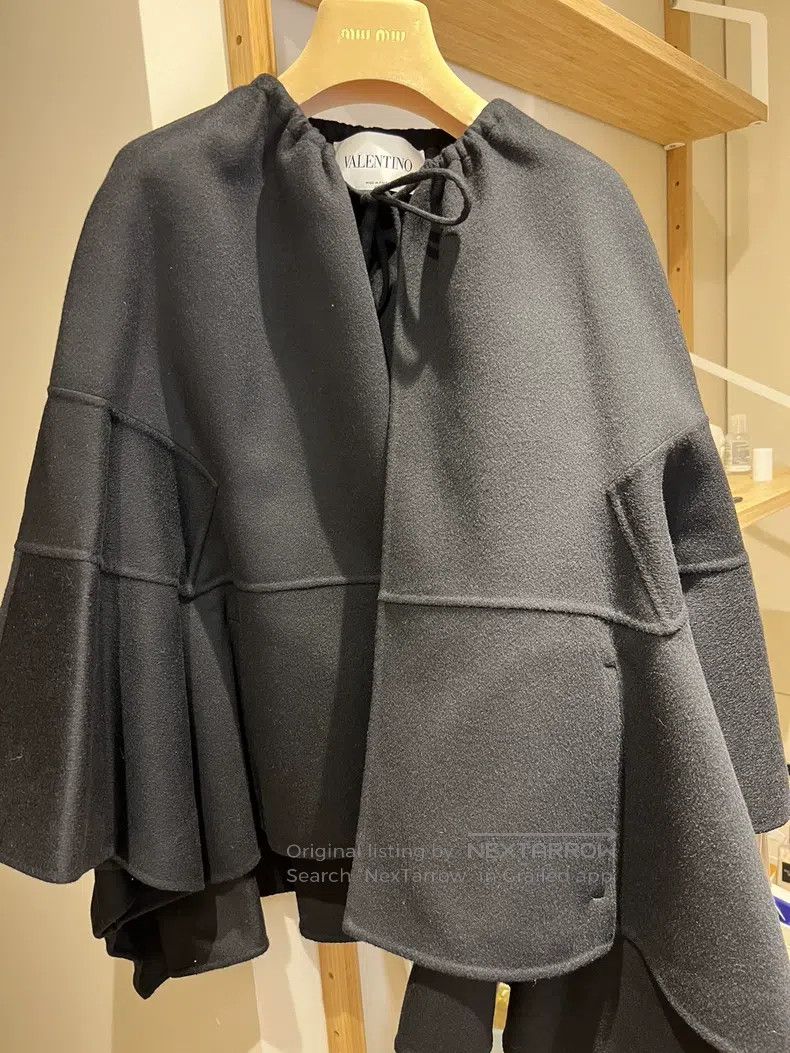 Valentino Valentino Shawl wool coat Size M / US 6-8 / IT 42-44 - 2 Thumbnail