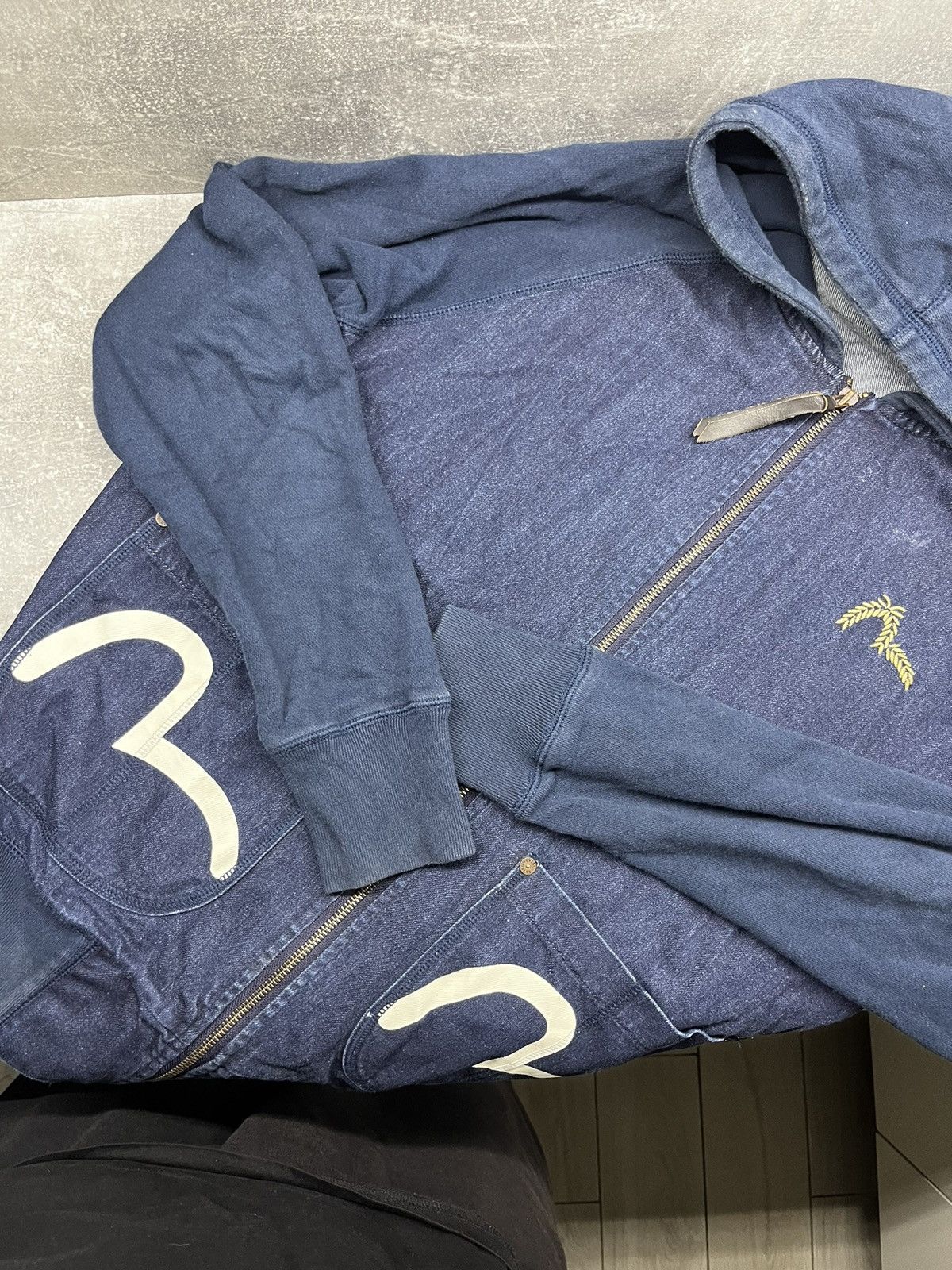 Evisu × Japanese Brand Vintage Navy Blue Denim Jeans Zip Sweatshirt Hoodie Evisu Size US M / EU 48-50 / 2 - 5 Thumbnail