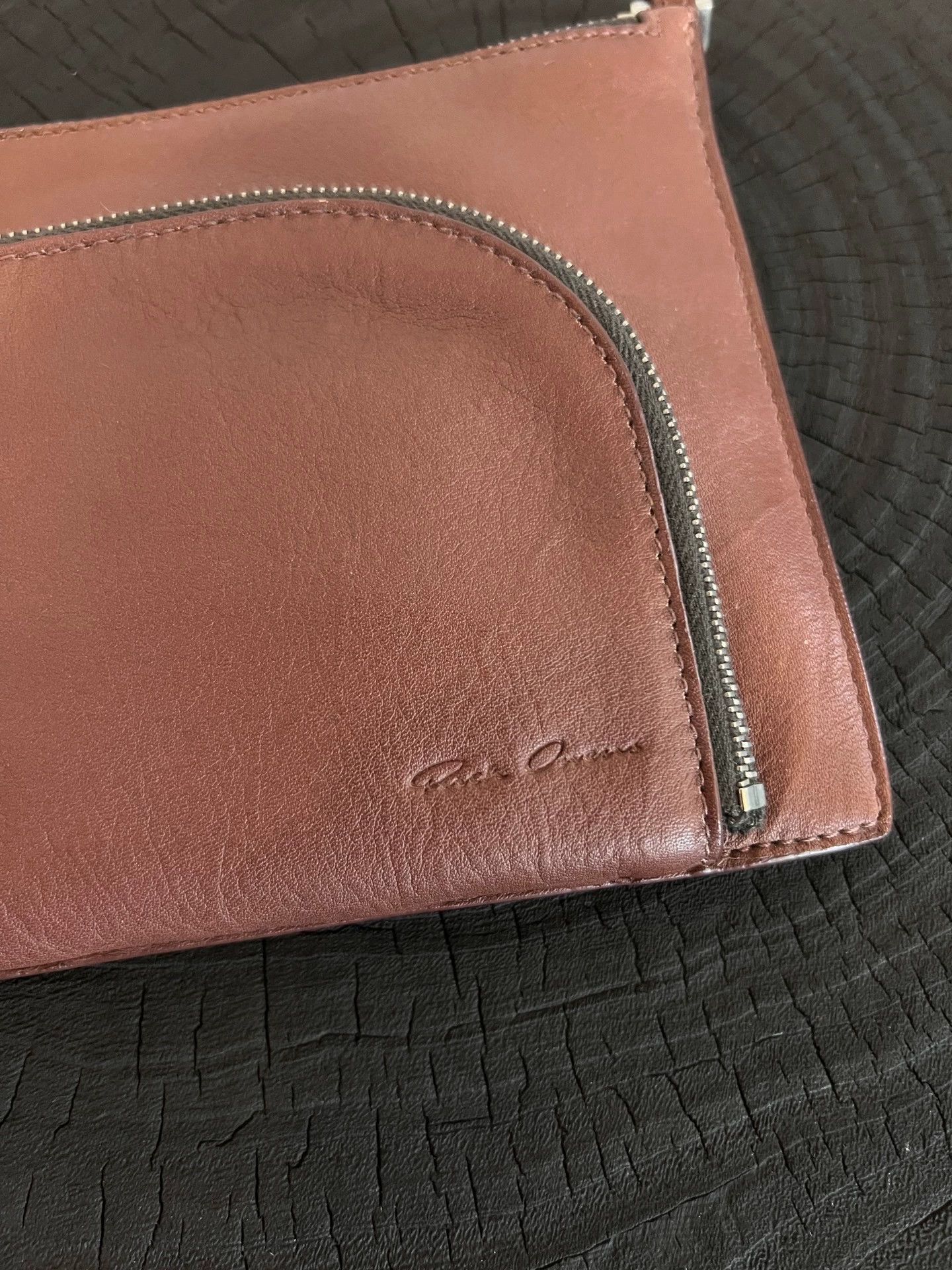 Rick Owens Rick Owens Bloody Calfskin Crossbody/Shoulder Bag Like New Size ONE SIZE - 7 Thumbnail
