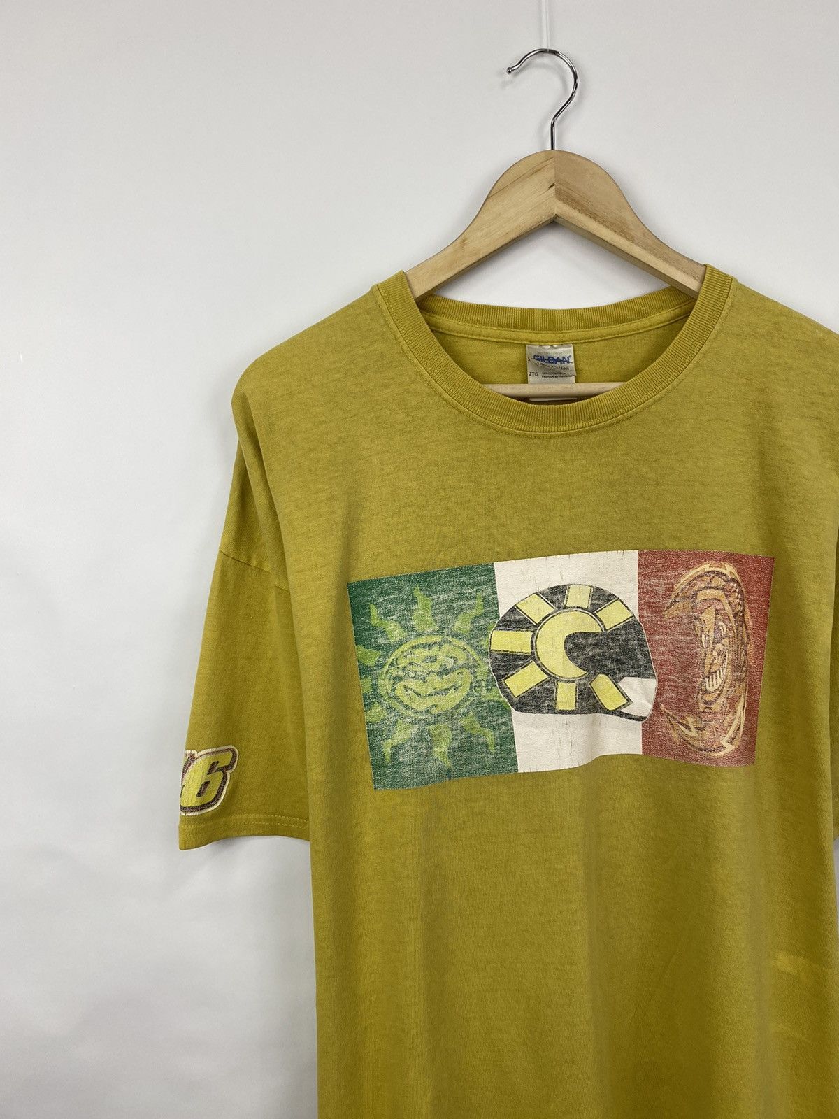 Gildan 🇮🇹 Vintage 90s Valentino Rossi 46 World Champion T-Shirt Rare Size US XXL / EU 58 / 5 - 2 Thumbnail