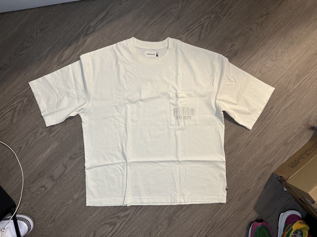 Honor the Gift HONOR THE GIFT TEE OS Size US L / EU 52-54 / 3 - 1 Thumbnail